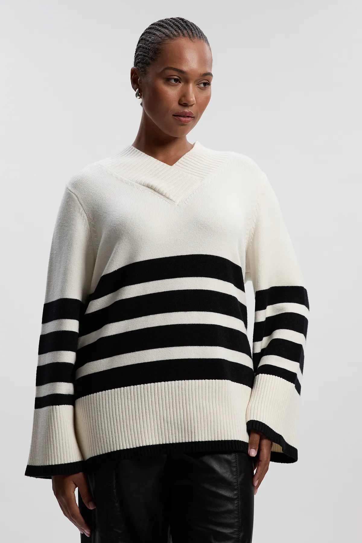 Plus Size Stripe V Neck Split Hem Knitted Jumper BKK25734