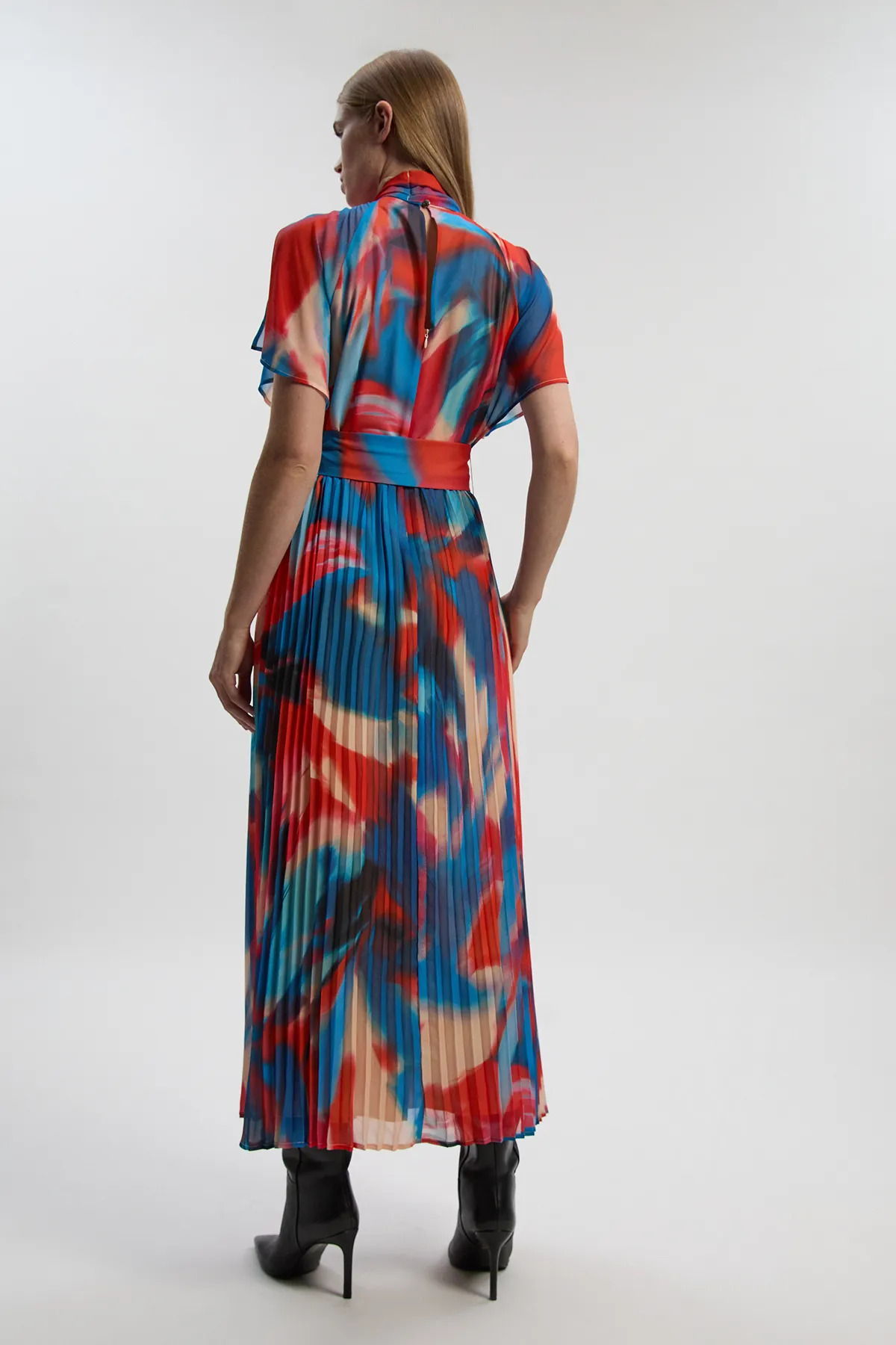 Georgette Tie Neck Blur Print Woven Midi Dress BKK21012 5 Georgette Tie Neck Blur Print Woven Midi Dress BKK21012