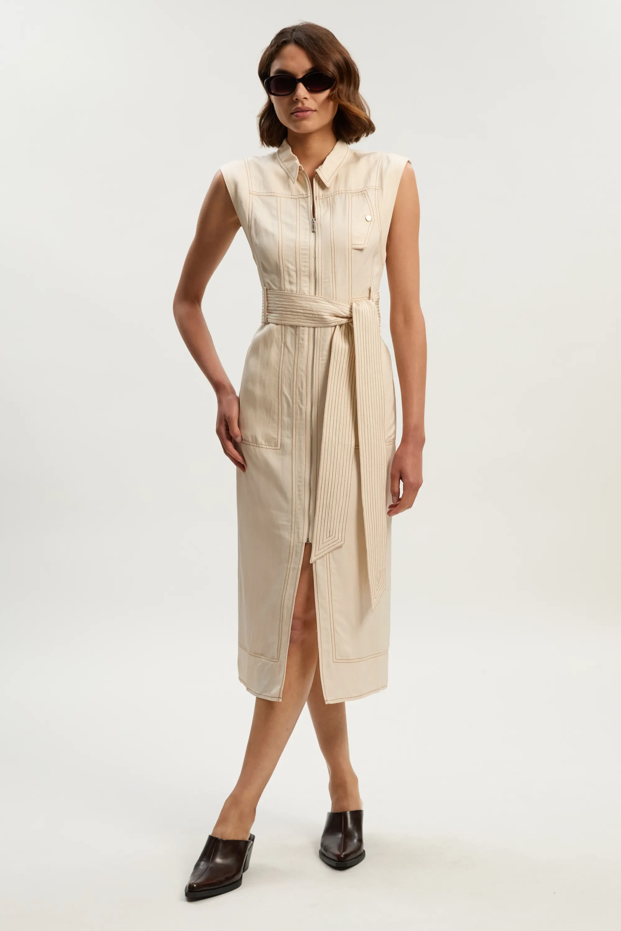 Premium Linen Twill Topstitch Woven Sleeveless Midi Dress BKK25968