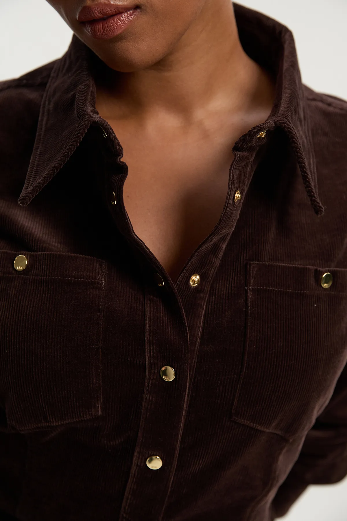 Plus Size Stretch Cord Tailored Shirt BKK26067