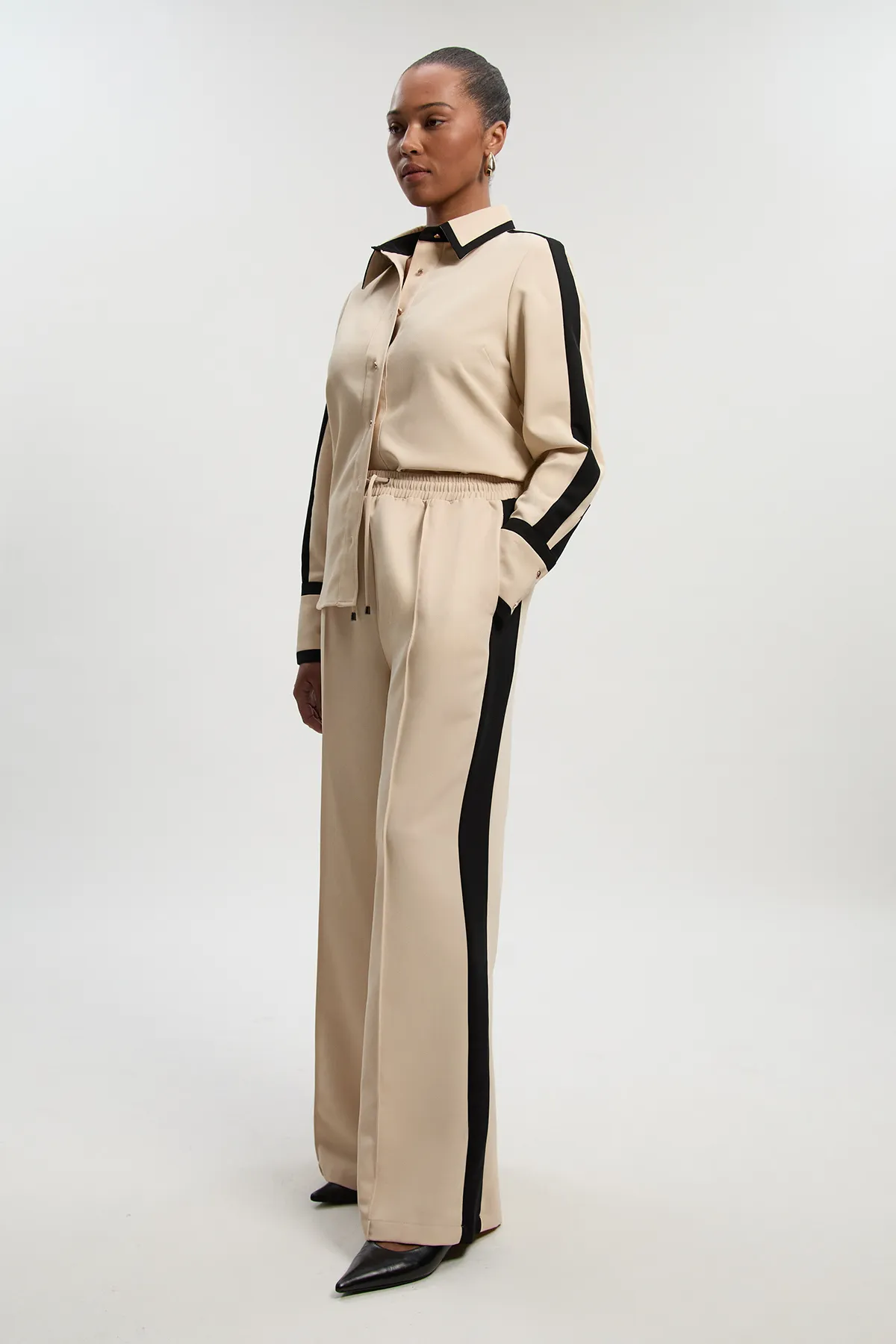 Plus Size Twill Contrast Woven Wide Leg Pants