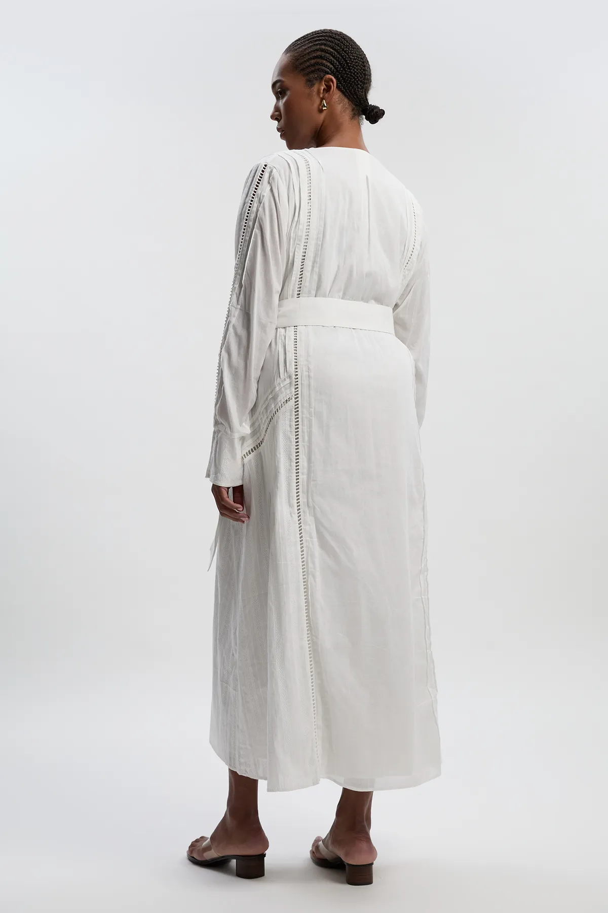 Plus Size Cotton With Lace Trim Insert Woven Long Sleeve Midi Dress BKK26287 5 Plus Size Cotton With Lace Trim Insert Woven Long Sleeve Midi Dress BKK26287