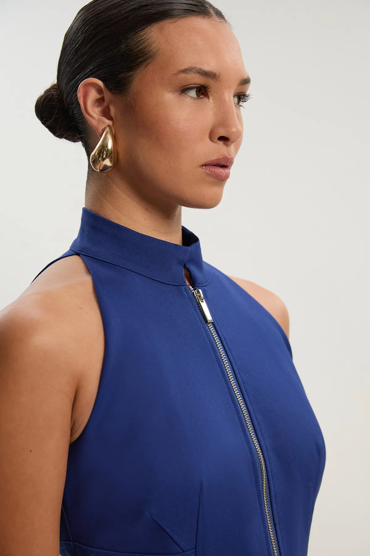 Petite Techno Cotton Halter Neck Zip Detail Woven Midi Dress BKK26367