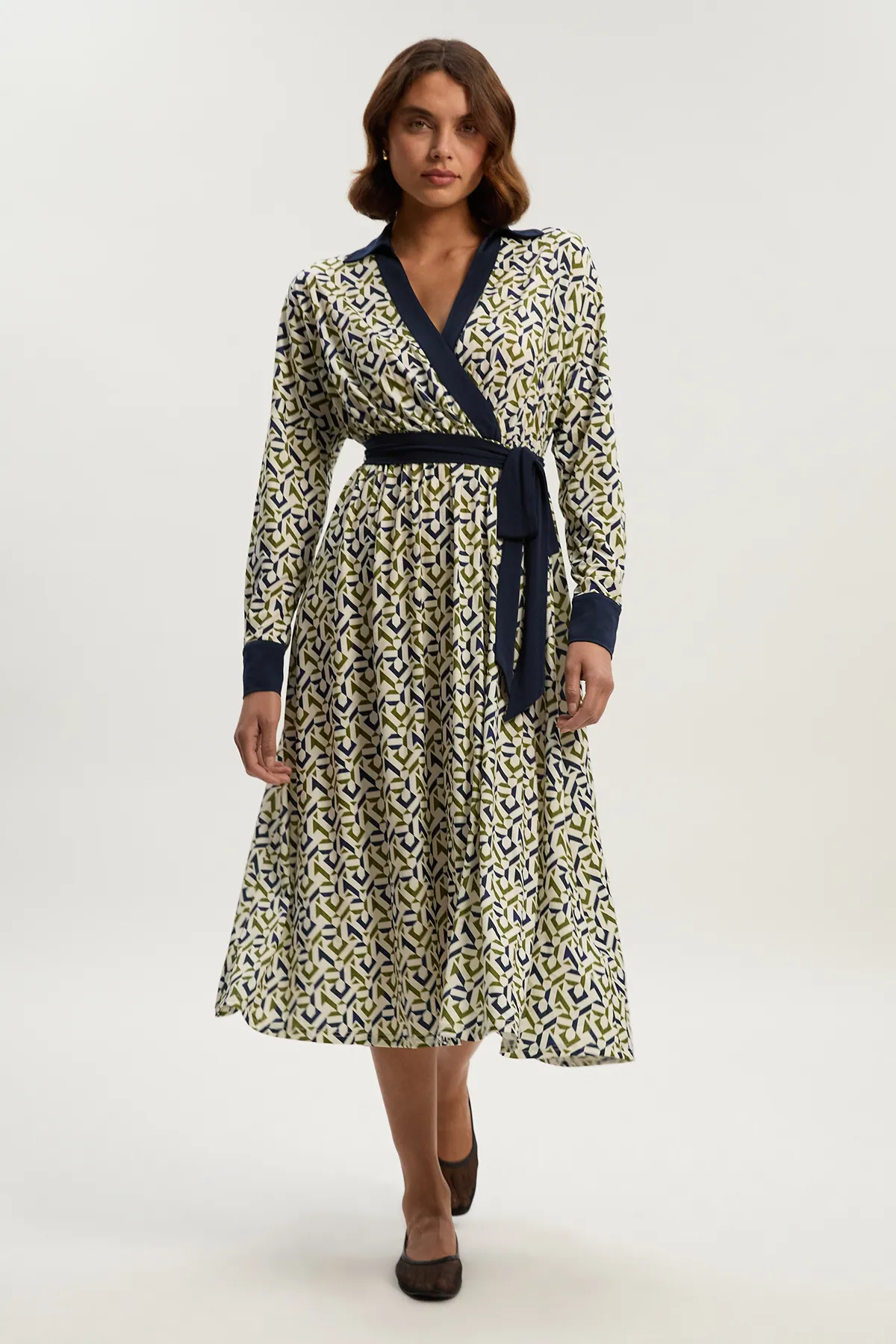 Geo Print Crepe Tie Waist Maxi Dress BKK26403