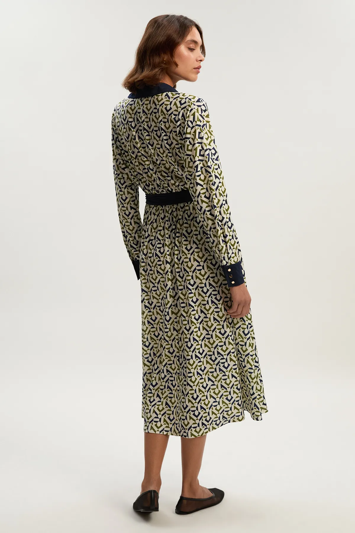 Geo Print Crepe Tie Waist Maxi Dress BKK26403 6 Geo Print Crepe Tie Waist Maxi Dress BKK26403