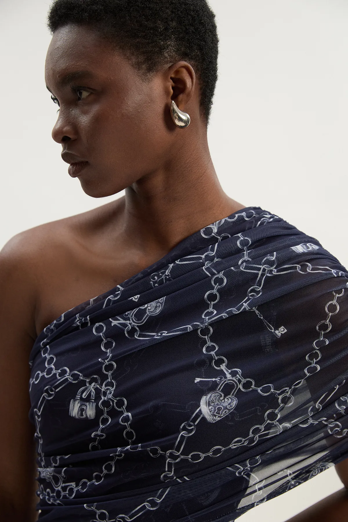 Chain Print Mesh One Shoulder Midi Dress BKK26478 3 Chain Print Mesh One Shoulder Midi Dress BKK26478