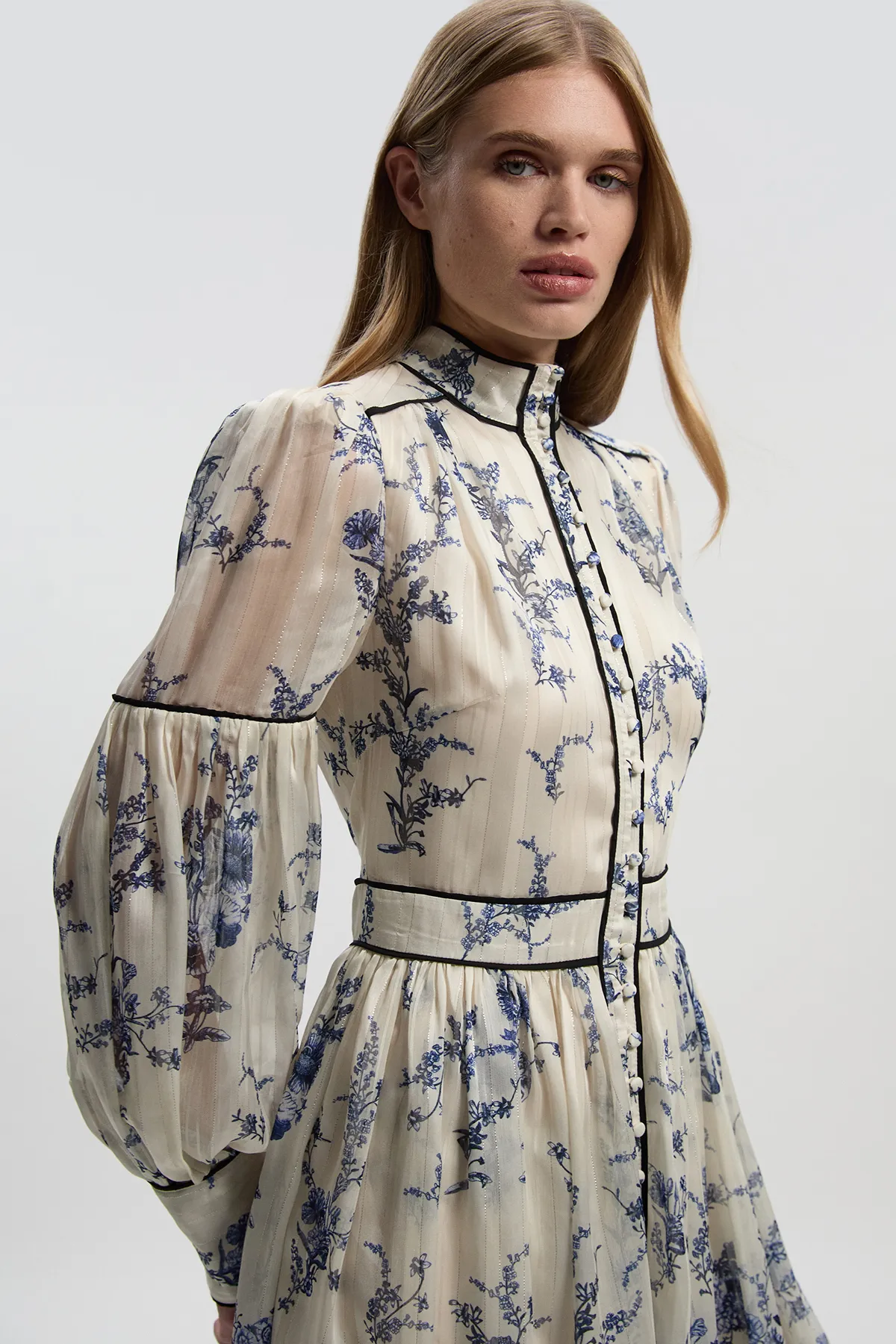 Floral Print Woven Balloon Sleeve Mini Dress BKK26770