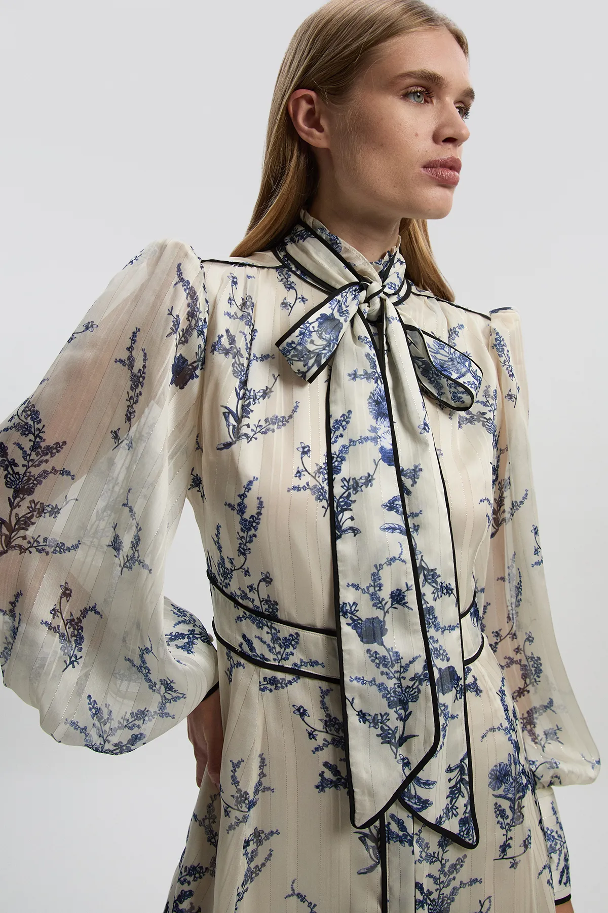 Floral Print Tie Neck Woven Balloon Sleeve Midaxi Dress BKK26771 3 Floral Print Tie Neck Woven Balloon Sleeve Midaxi Dress BKK26771