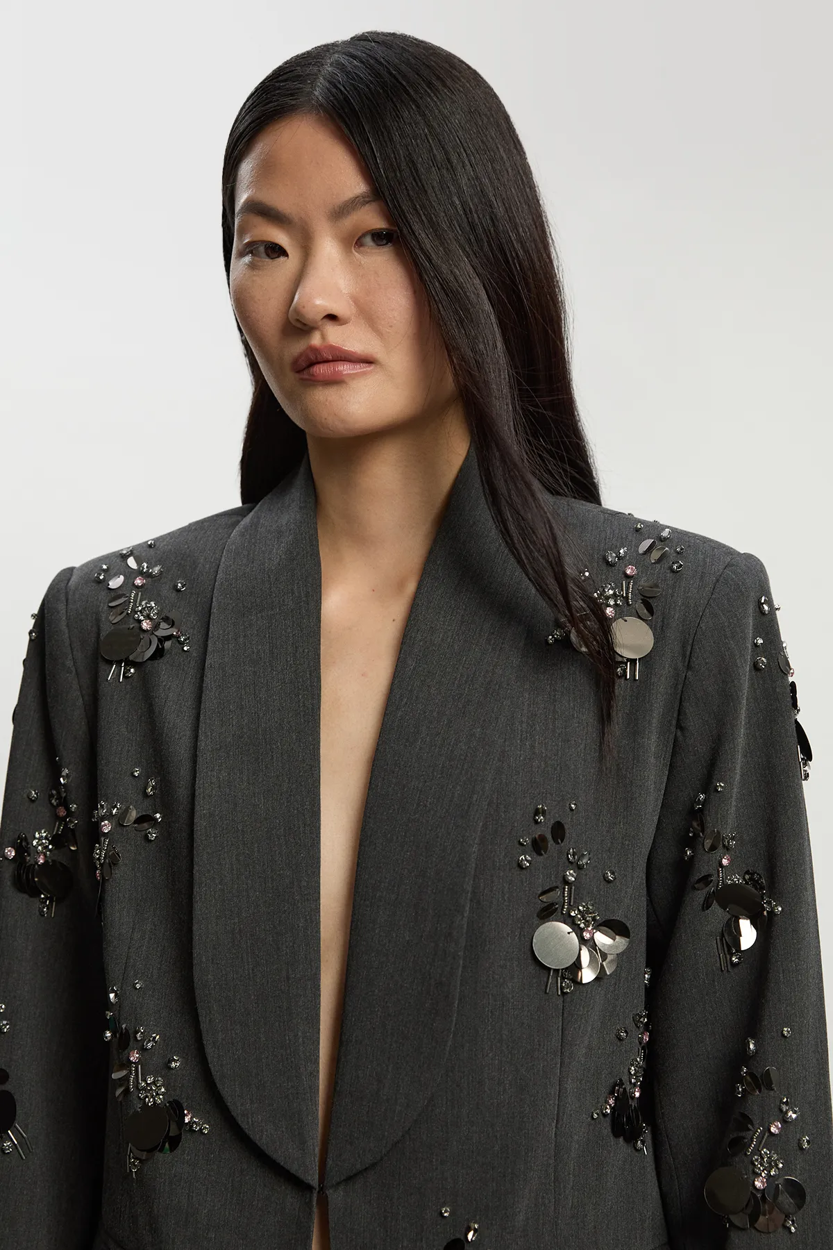 Petite Cluster Sequin & Crystal Embellished Tailored Single Breast Blazer BKK26923 3 Petite Cluster Sequin & Crystal Embellished Tailored Single Breast Blazer BKK26923