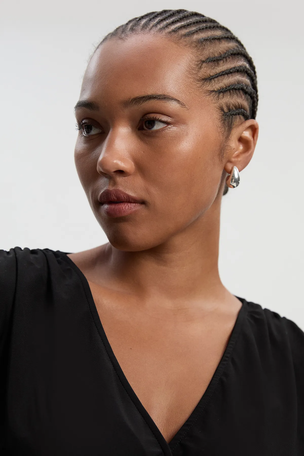 Plus Size Stretch Drapey Crepe Ruched Plunge Neck Batwing Sleeve Bodysuit BKK27004