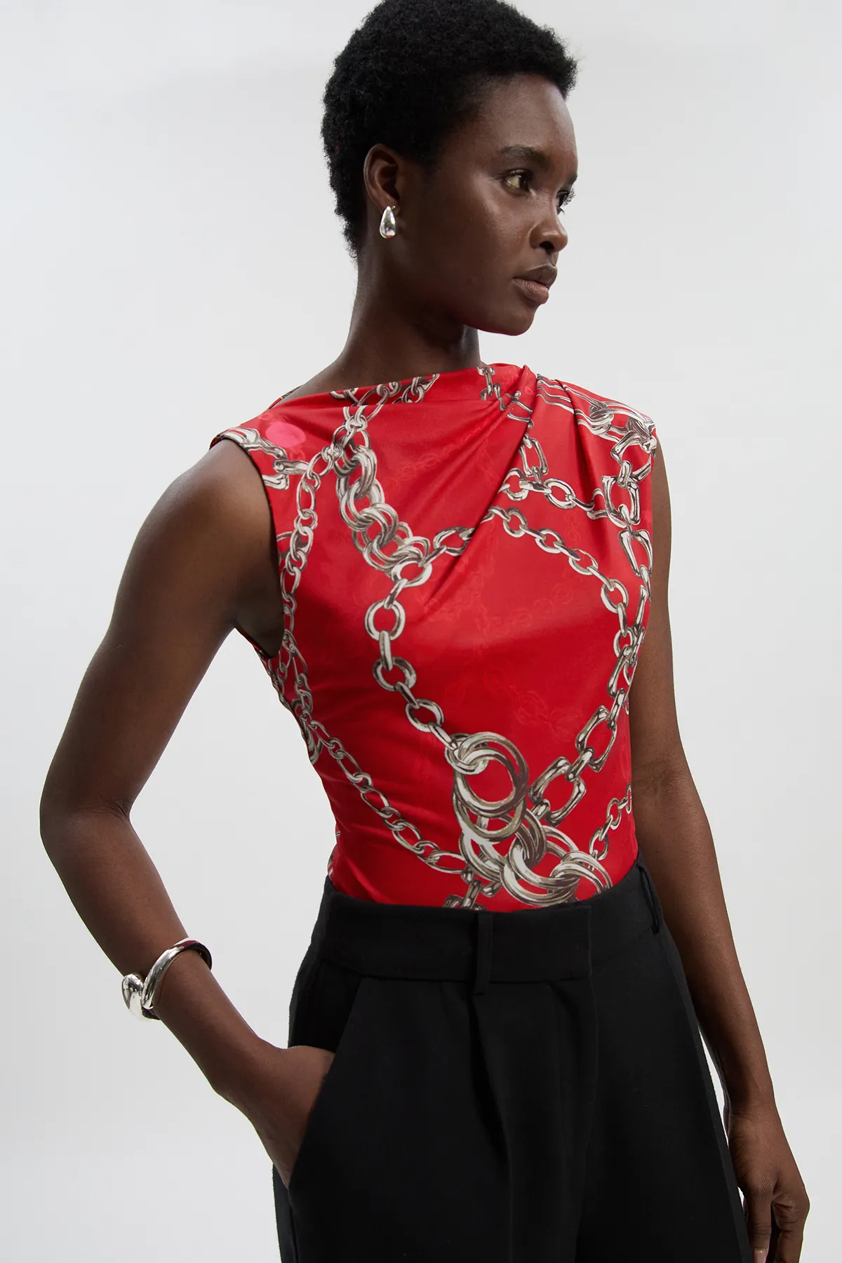 Chain Print Crepe Asymmetric Neck Sleeveless Top BKK27024