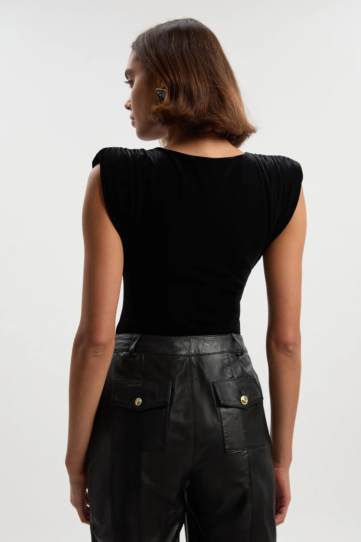 Stretch Velvet Strong Shoulder Bodysuit BKK27031