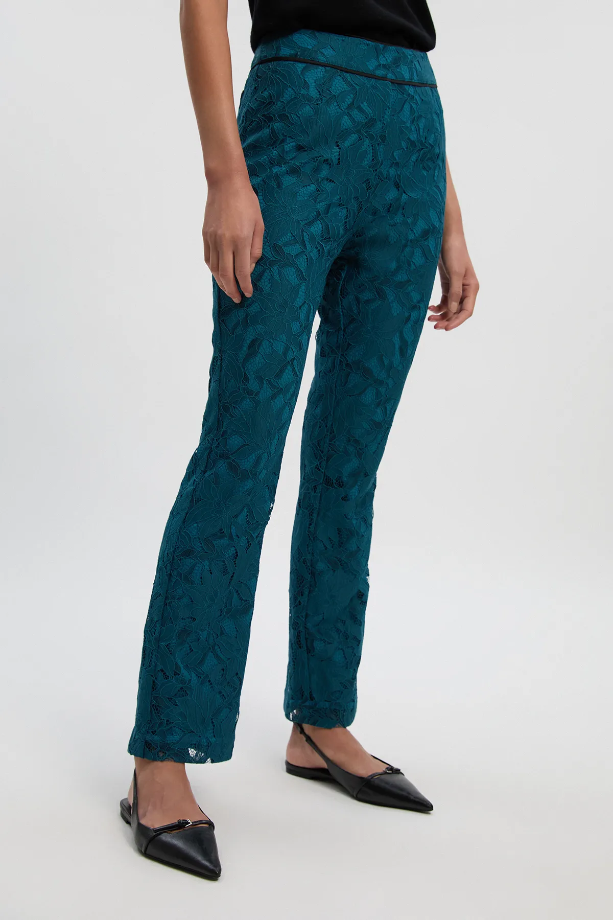 Tipped Corded Lace High Waisted Woven Pants BKK27062