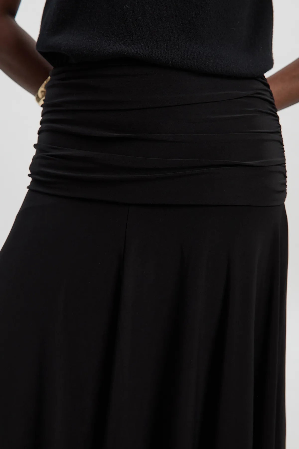 Stretch Drapey Crepe Ruched Hanky Hem Midi Skirt BKK27110