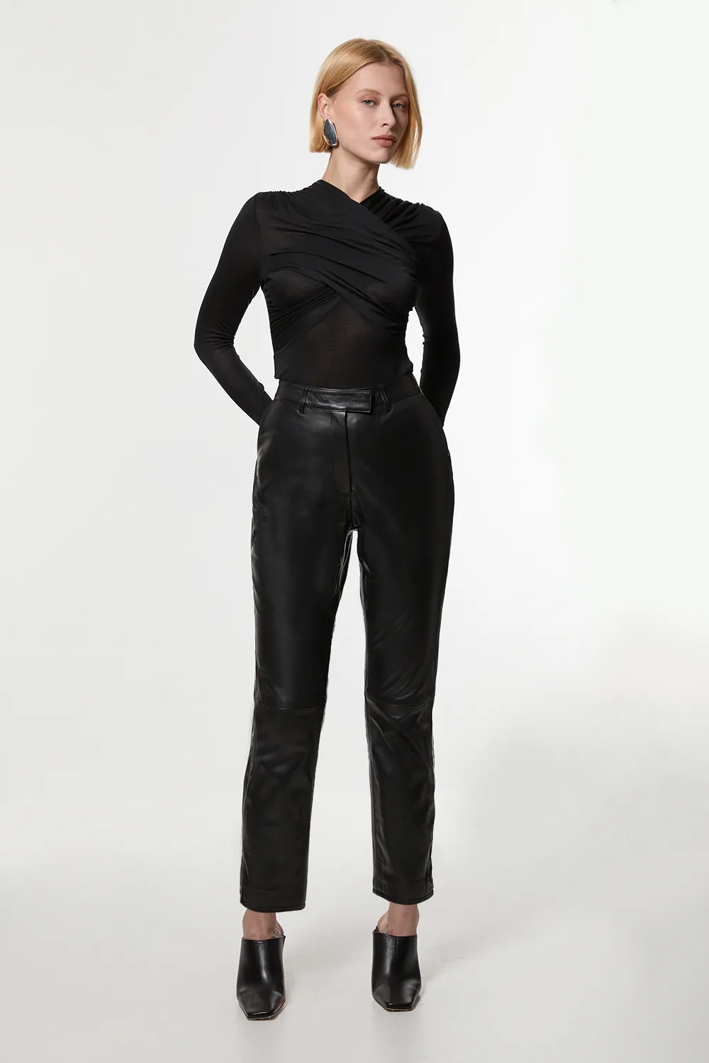 Leather Tailored Straight Leg Trouser BKK27265