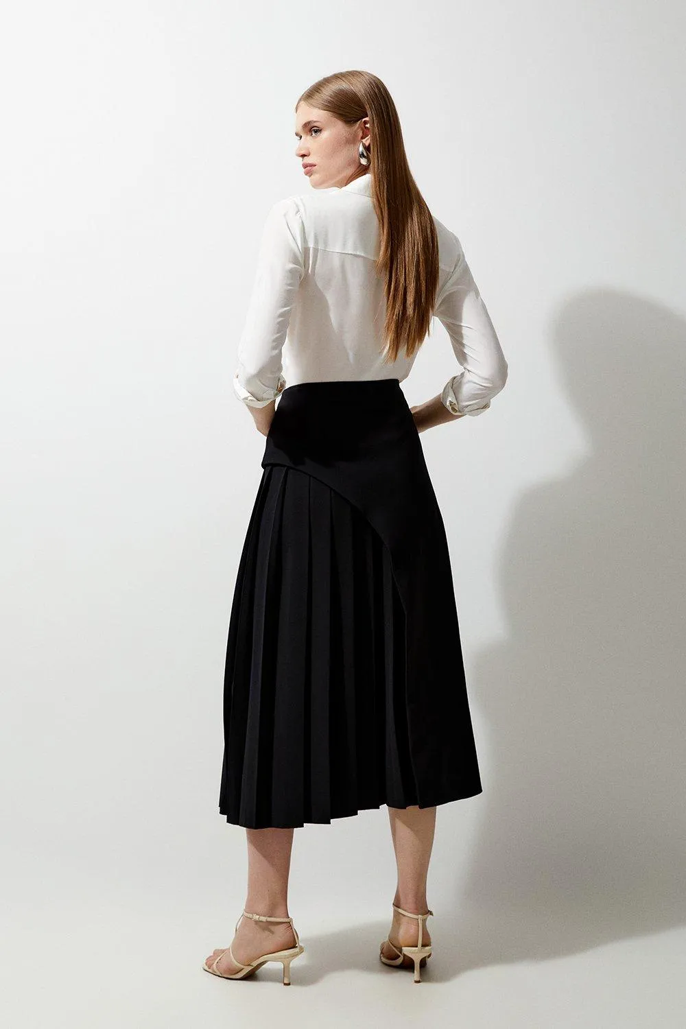 Tailored Buckle Detail Pleated Midi Skirt BKK09626