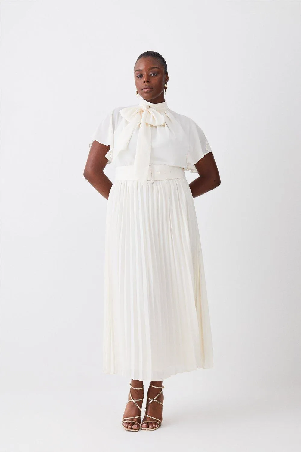 Plus Size Georgette Tie Neck Woven Midi Dress BKK12043