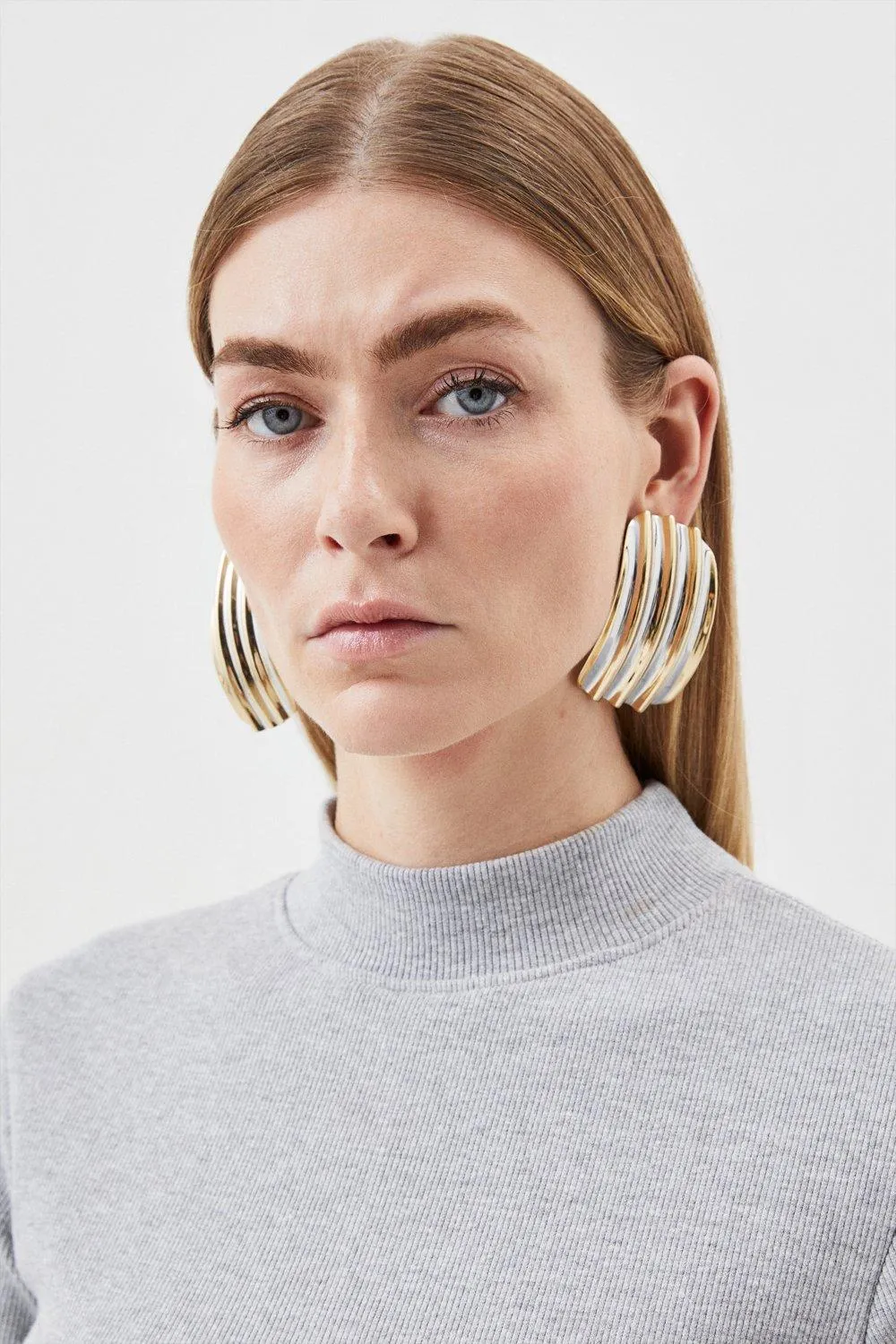 Compact Jersey Ribbed Turtle Neck Top BKK14723