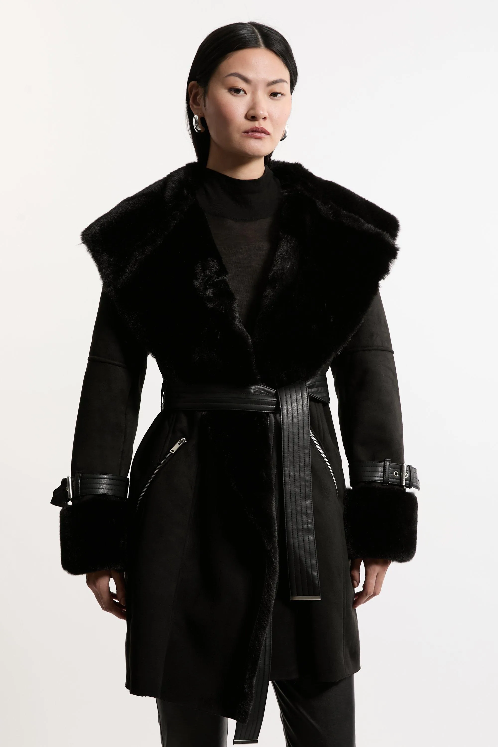 Faux Shearling Collar & Cuff Belted Short Coat BKK18445