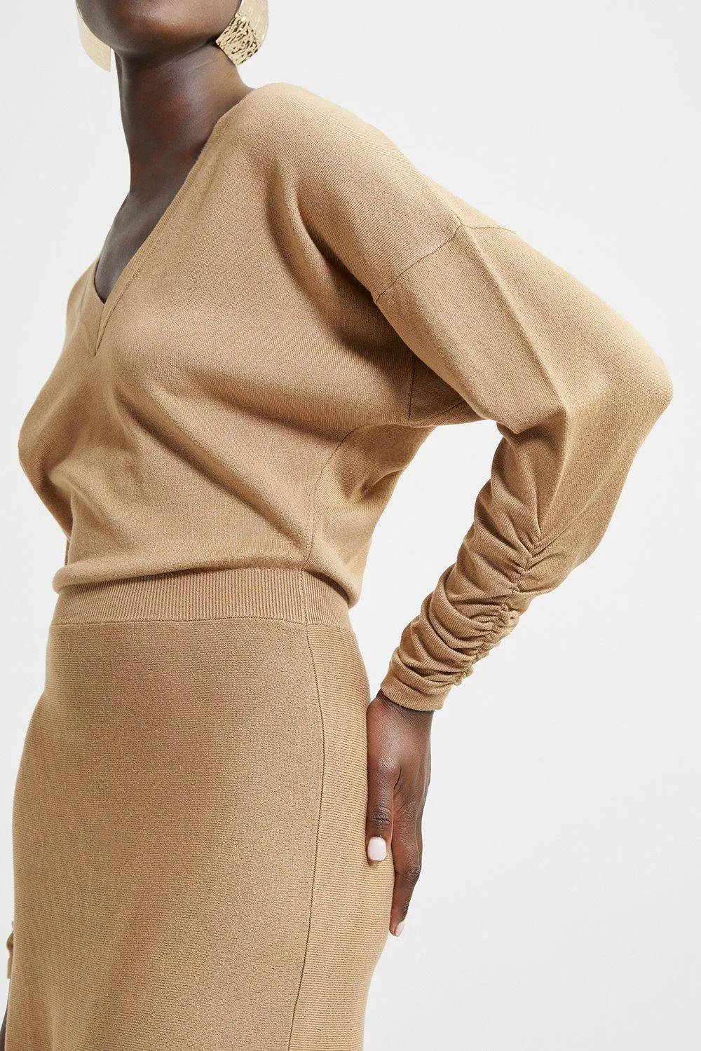 Viscose Blend V Neck Knit Midi Dress BKK18811 3 Viscose Blend V Neck Knit Midi Dress BKK18811