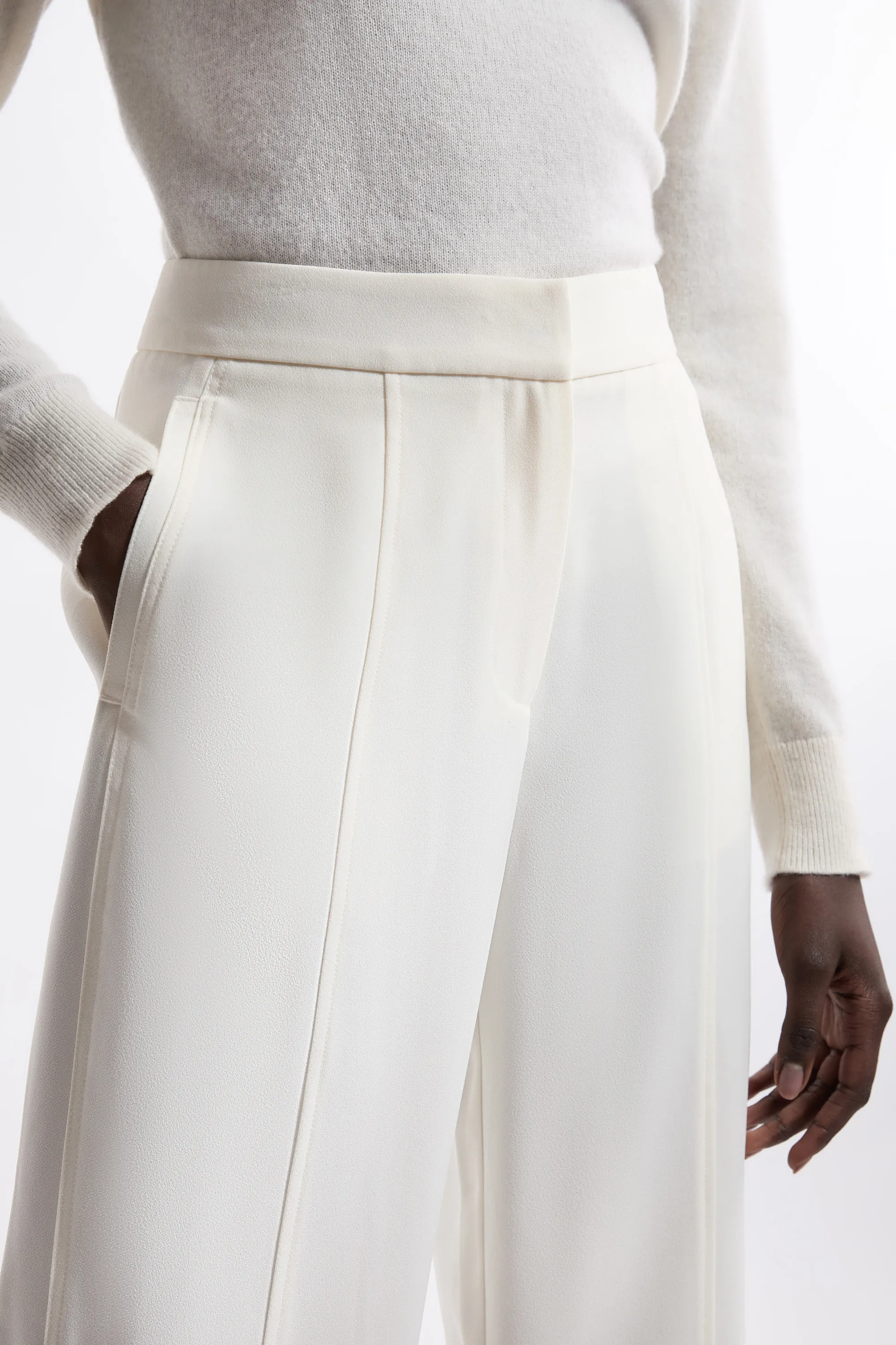 Tall Tailored Crepe Seam Detail Straight Leg Pants BKK20520 3 Tall Tailored Crepe Seam Detail Straight Leg Pants BKK20520