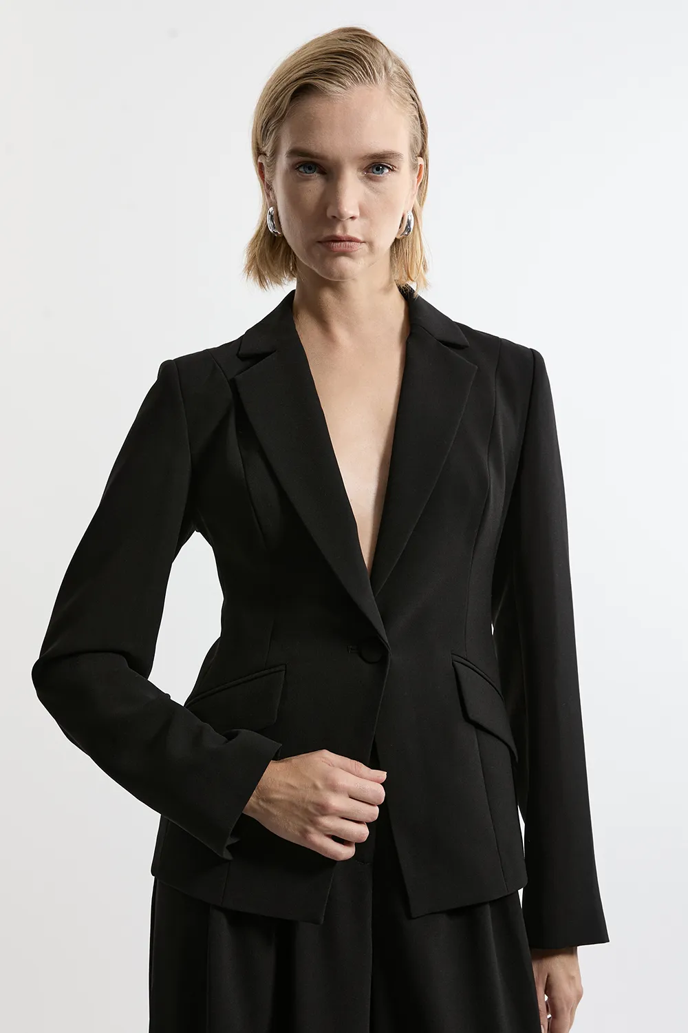 Tailored Crepe Single Breasted Blazer Jacket BKK20526