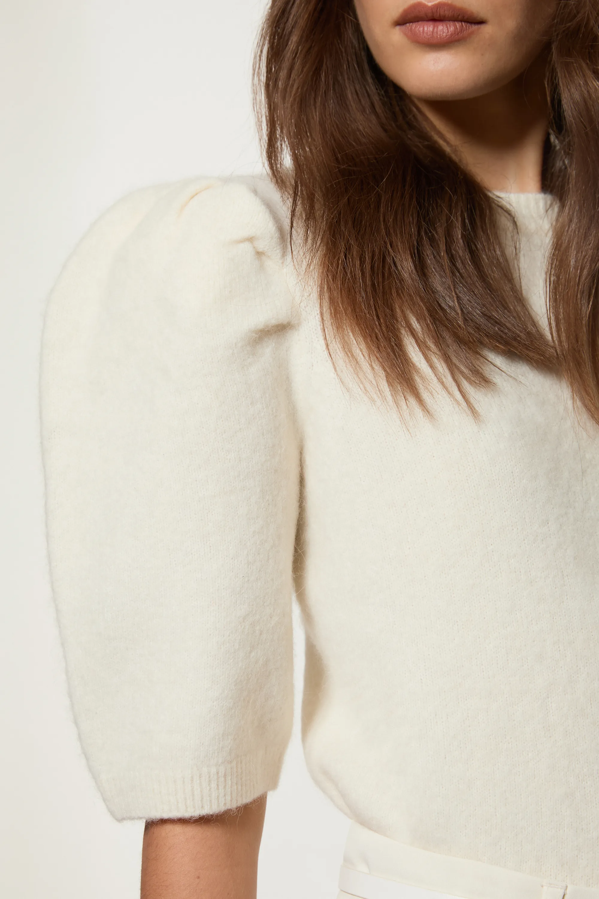 Alpaca Wool Fluffy Knit Crew Neck Top BKK21397