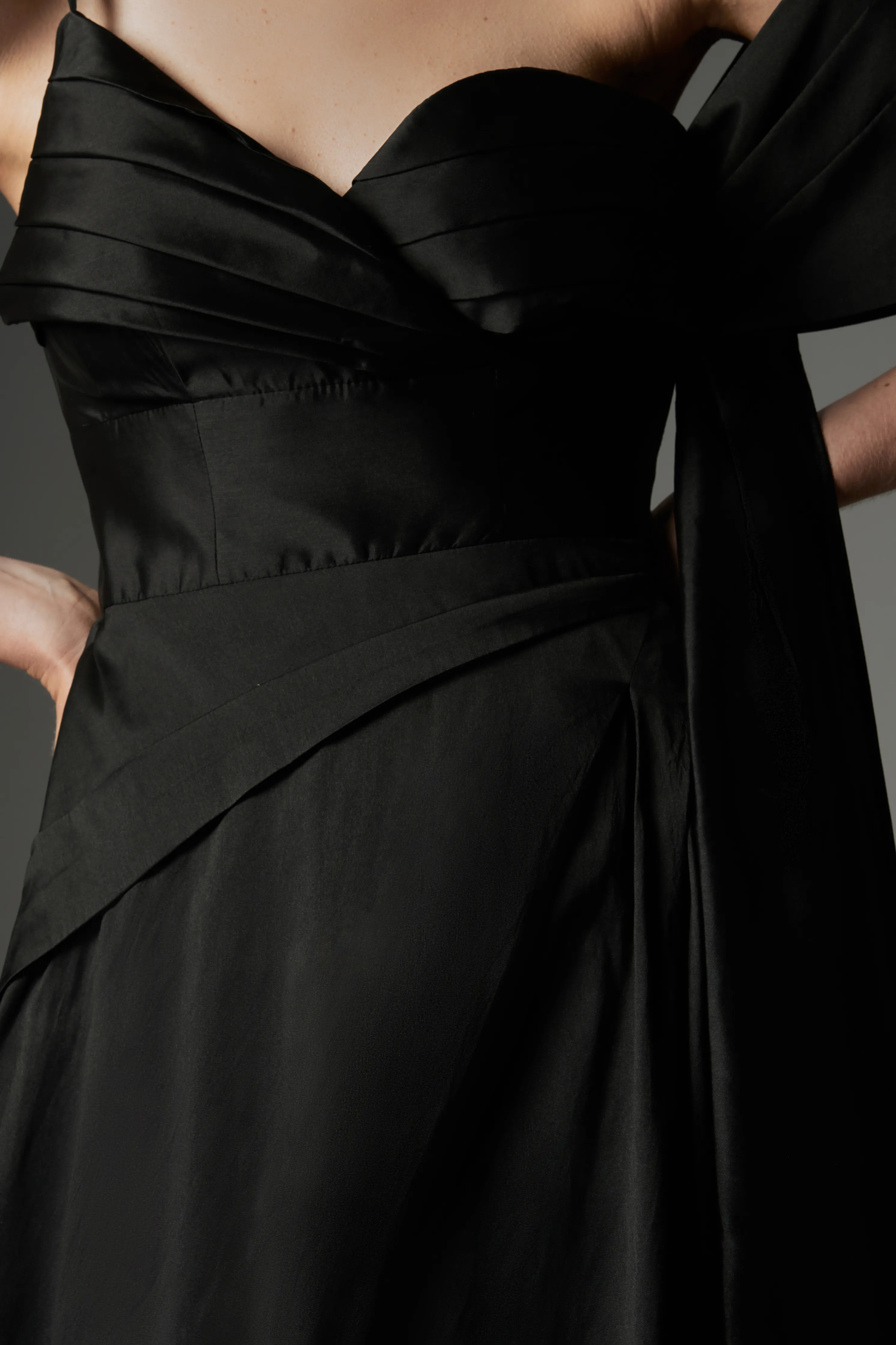 Archive Collection - Taffeta Draped Shoulder Midi Prom Dress BKK22311