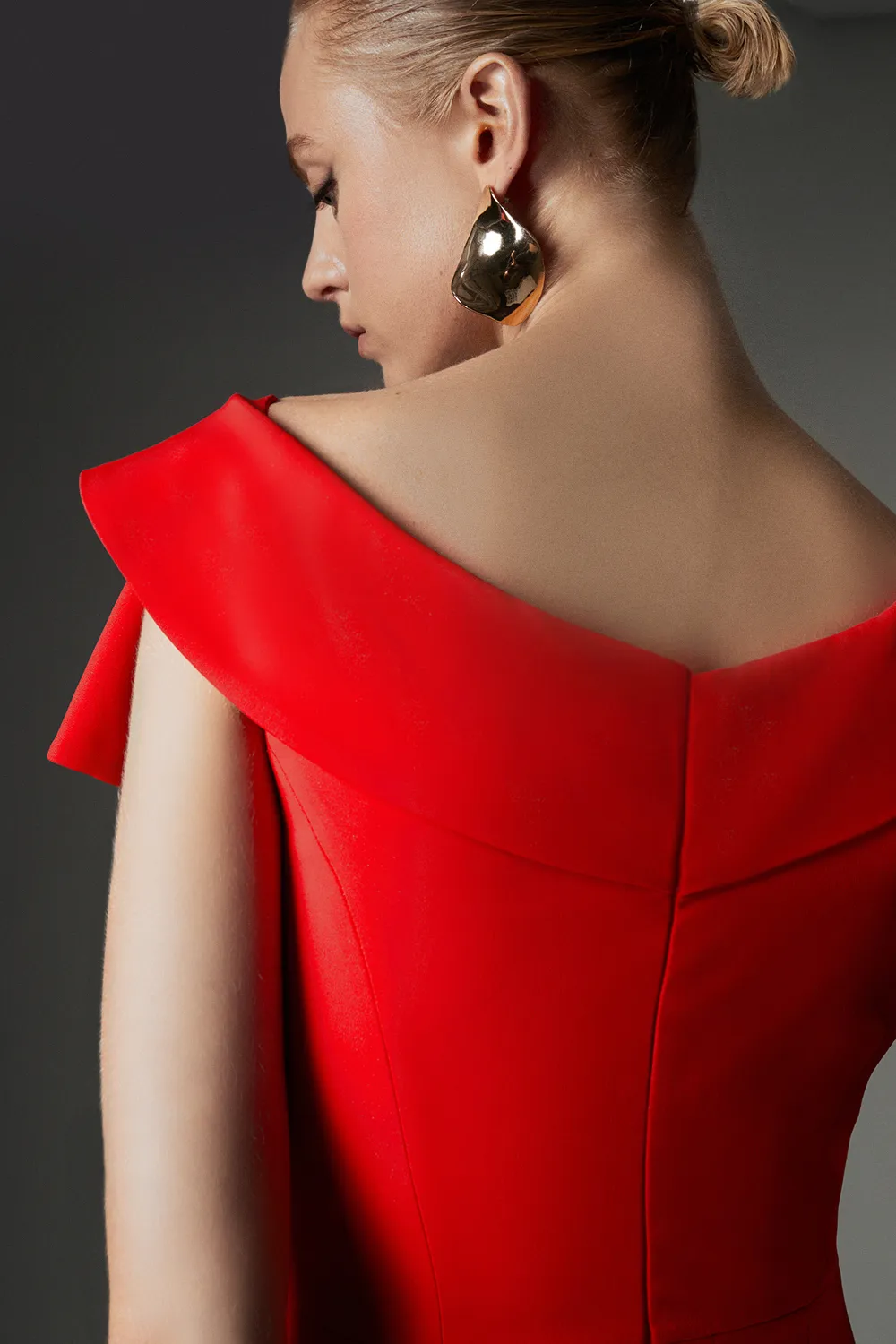 Archive Collection - Tall Bow Detail Asymmetric Off The Shoulder Midaxi Dress BKK22421 6 Archive Collection - Tall Bow Detail Asymmetric Off The Shoulder Midaxi Dress BKK22421