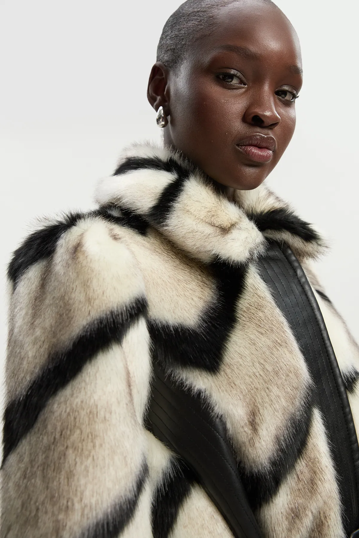 Panelled Stripe Faux Fur Pu Belted Long Coat BKK08942