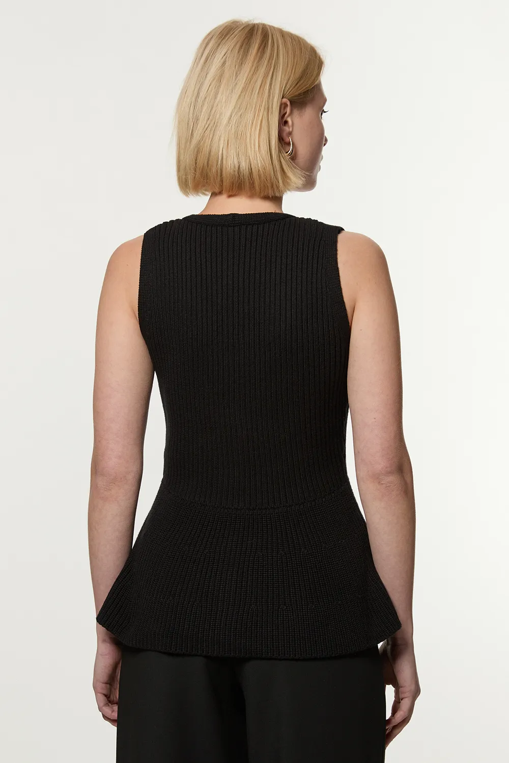 Ribbed Cotton Knitted Vest BKK23367