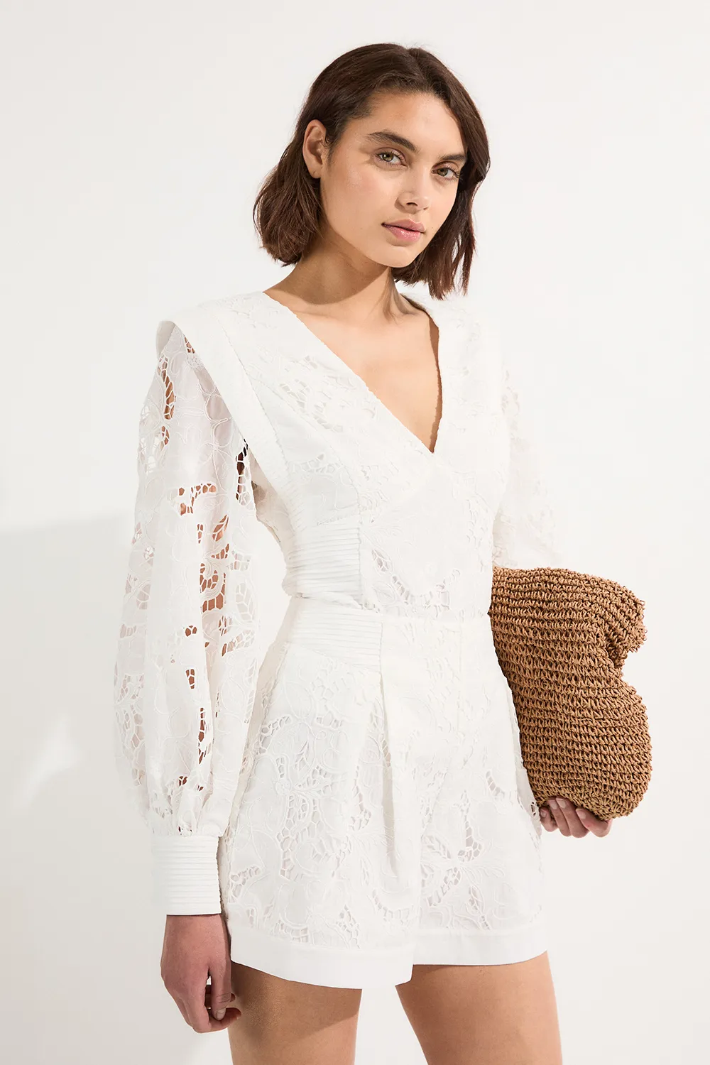 Cutwork Eyelet Woven Short BKK23485 3 Cutwork Eyelet Woven Short BKK23485
