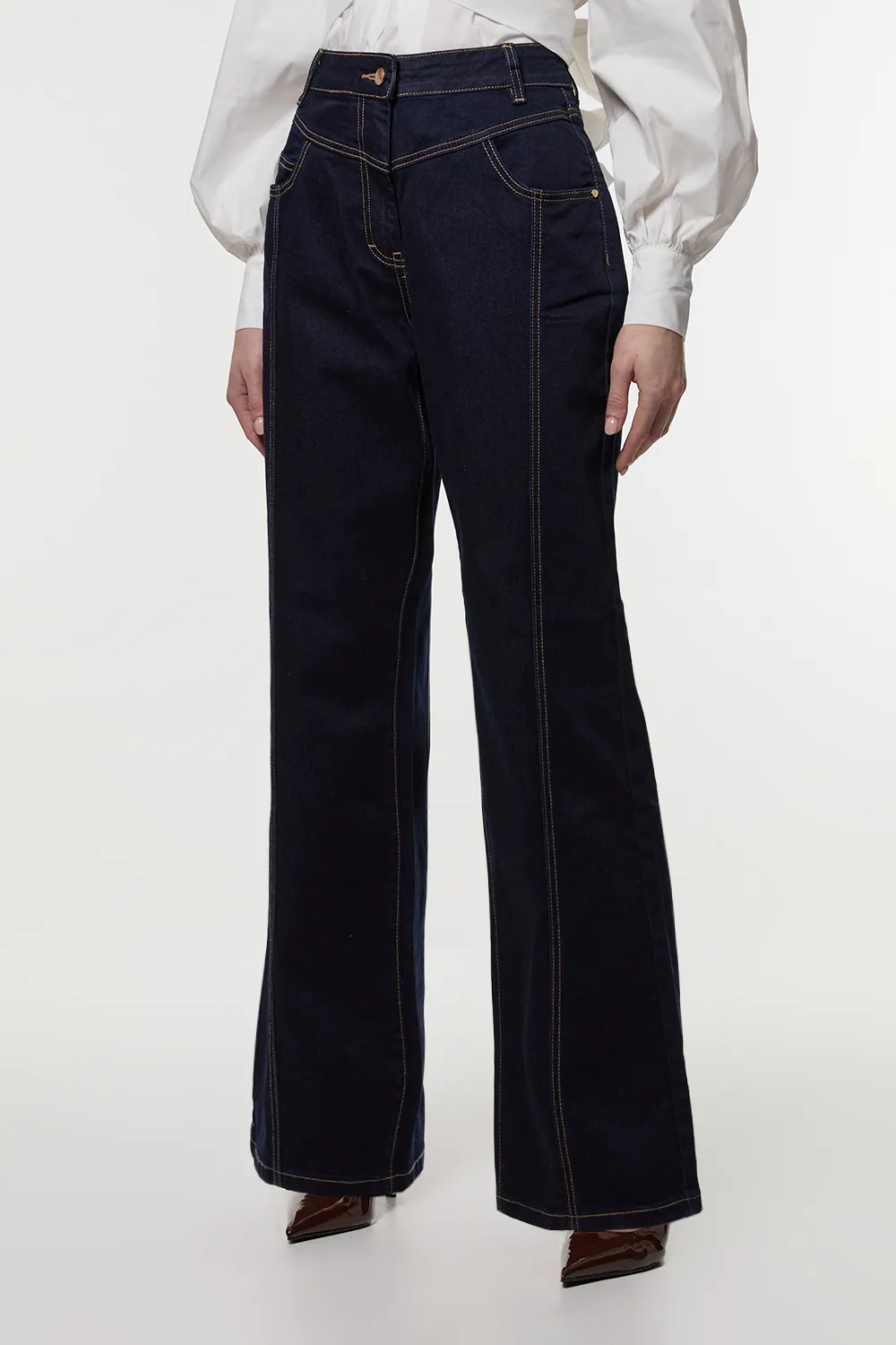 Denim Contrast Stitch Detail Straight Leg Jean BKK24111