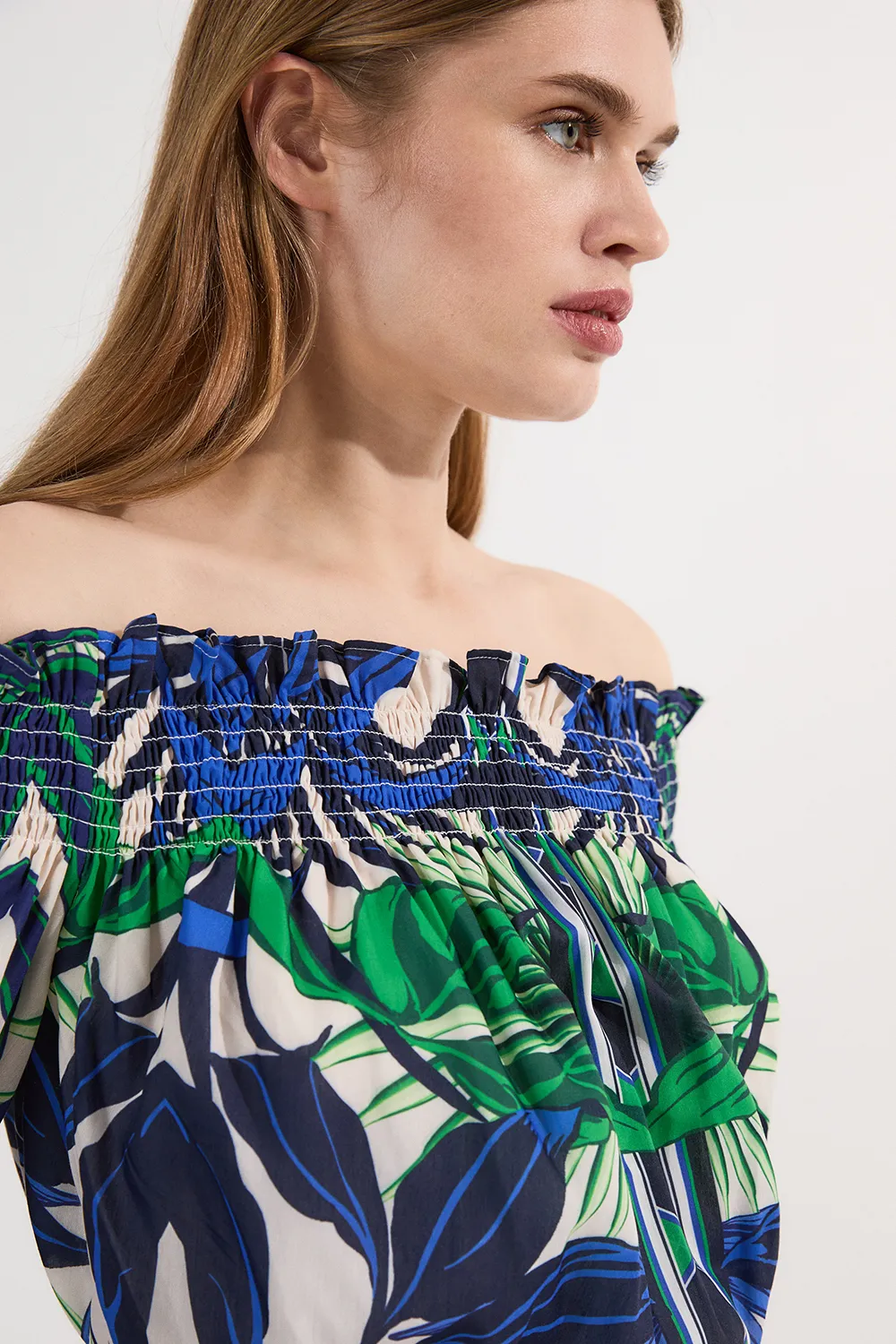 Voile Mirrored Floral Woven Off The Shoulder Romper BKK24343