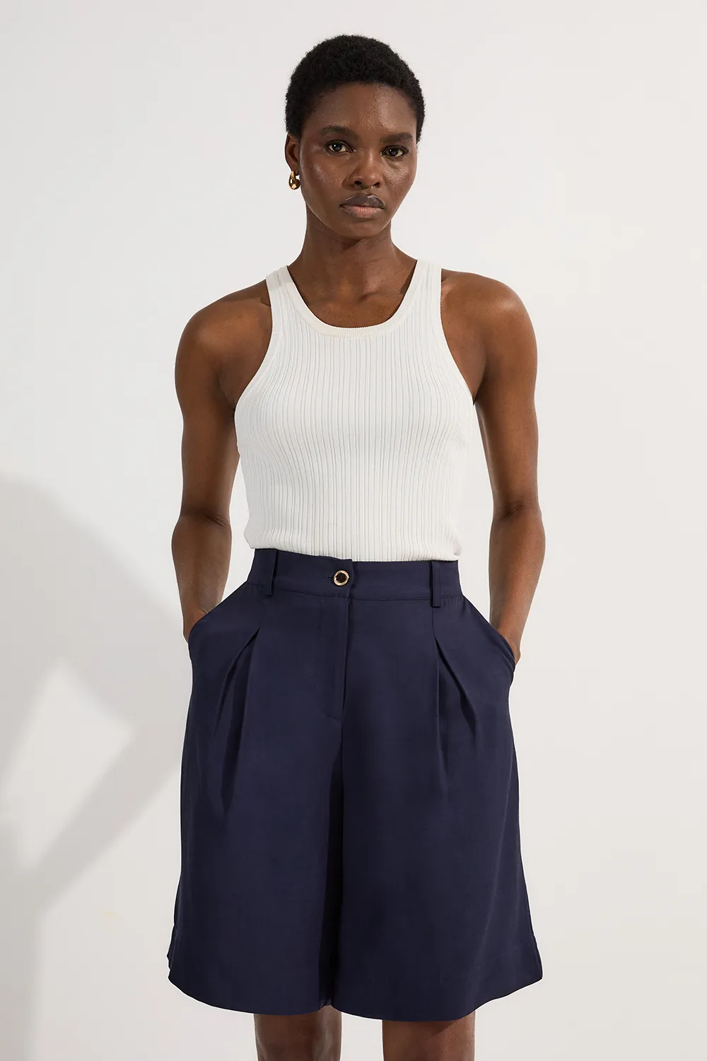 Premium Viscose Linen Belted Woven City Short BKK24712 3 Premium Viscose Linen Belted Woven City Short BKK24712