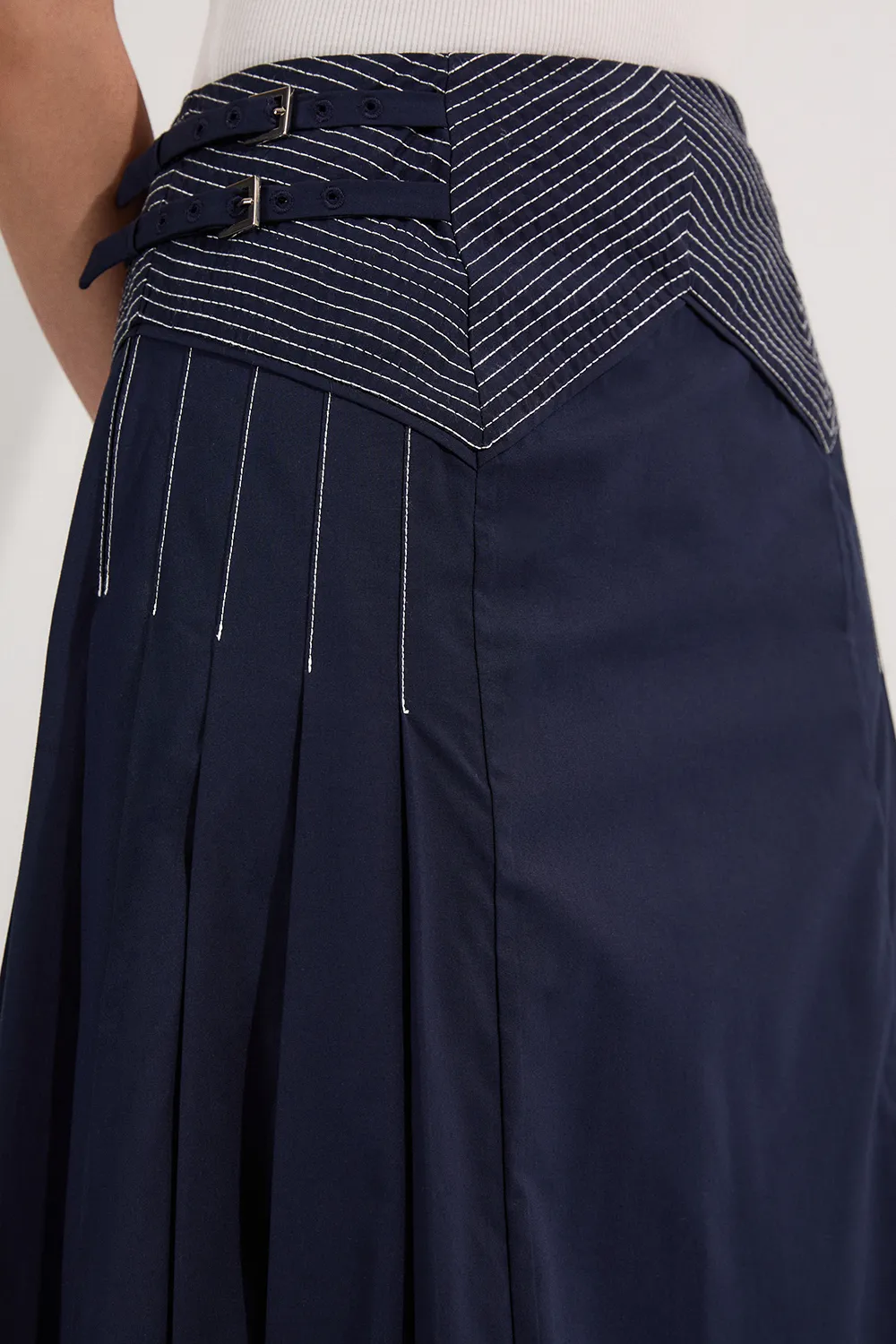 Cotton Poplin Top Stitch Detail Woven Pleat Skirt BKK25284