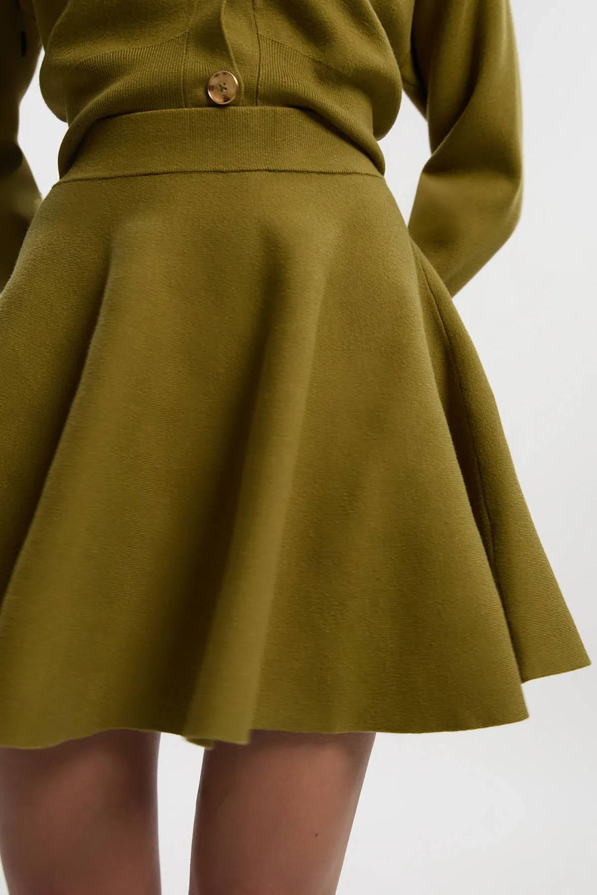 Compact Yarn Full Knitted Skirt BKK25346