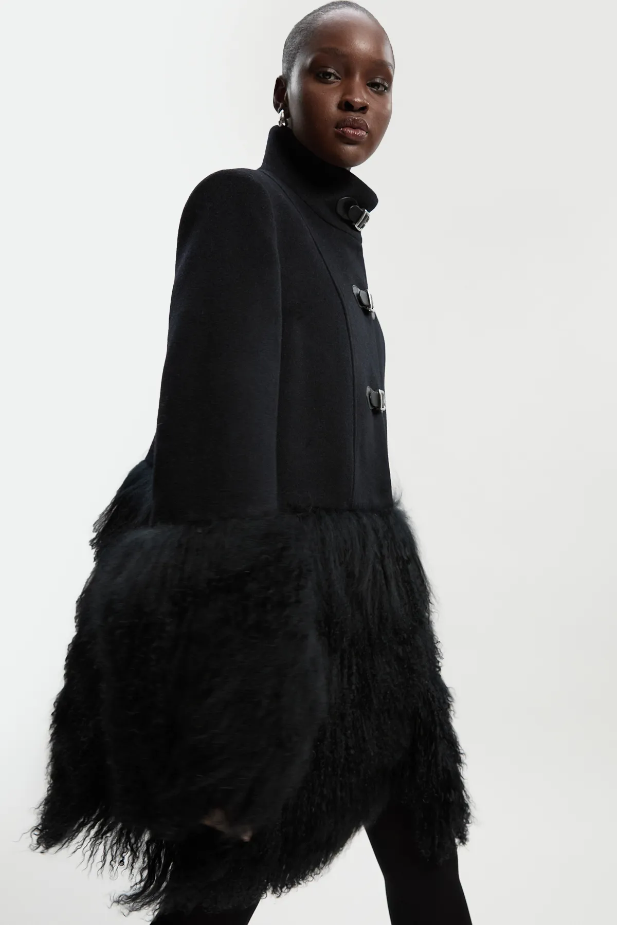 Brushed Wool And Shearling Buckle Detail Short Tailored Coat BKK25361