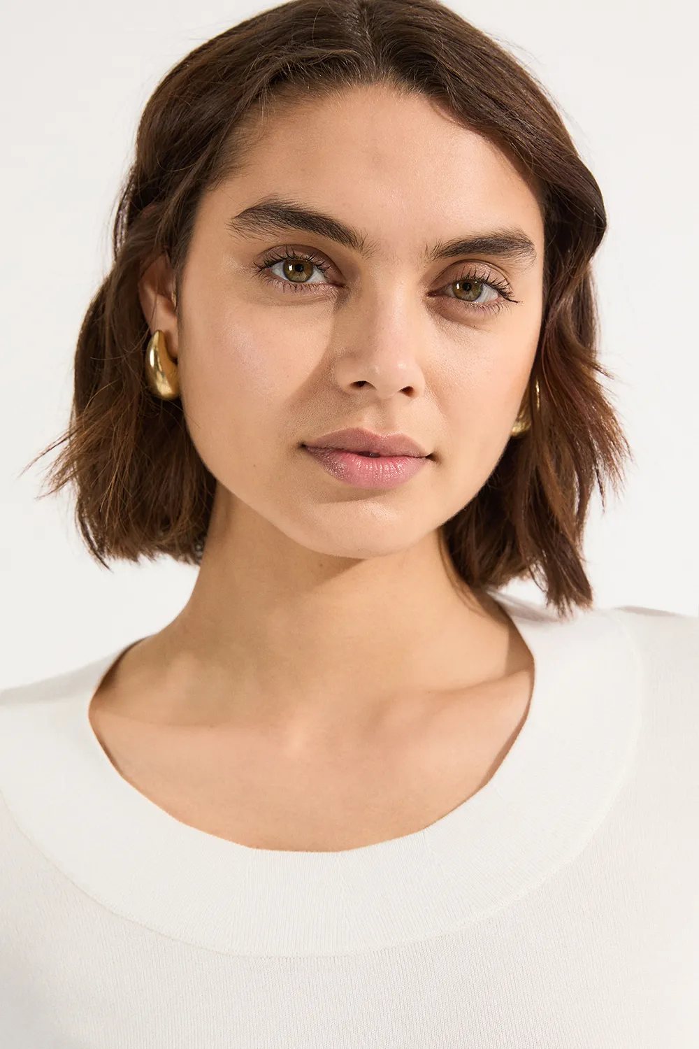 Viscose Blend Long Sleeve Scoop Neck Knitted Top BKK25377