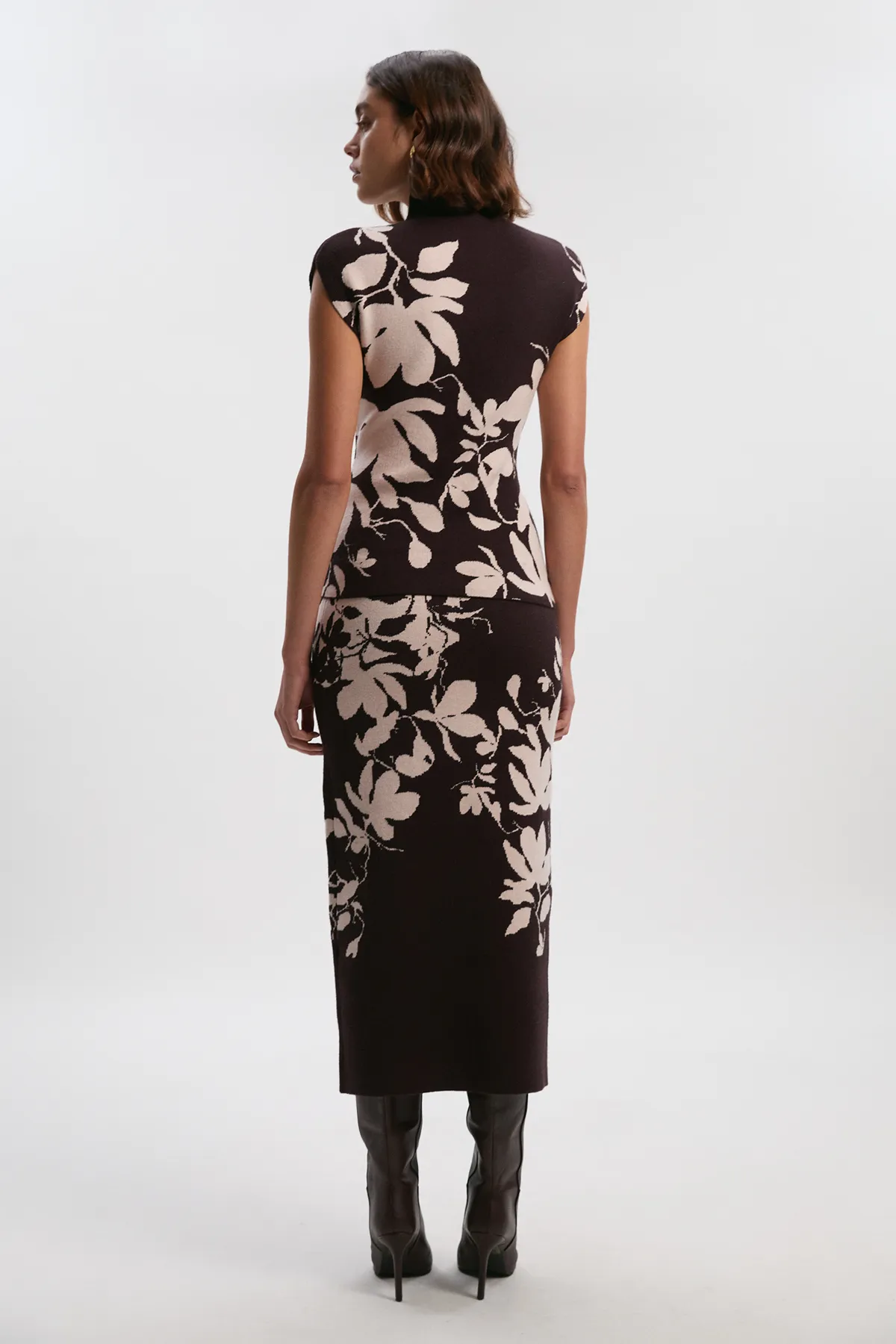 Jacquard Floral Knitted Skirt BKK25405