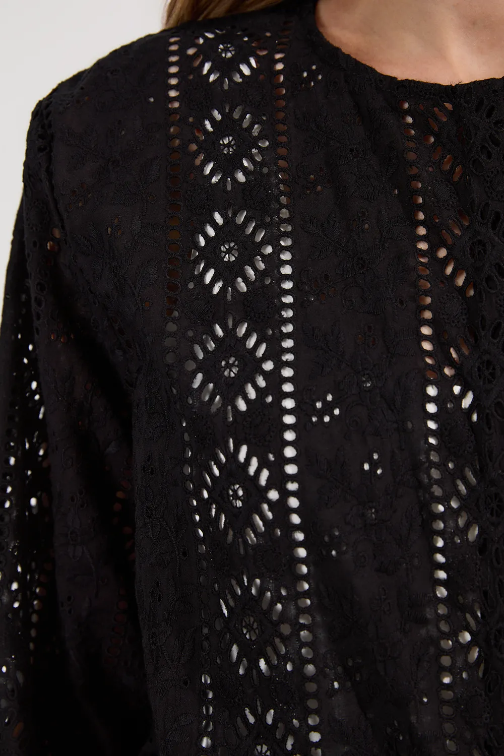 Cotton Eyelet Woven Bomber Jacket BKK25472 3 Cotton Eyelet Woven Bomber Jacket BKK25472