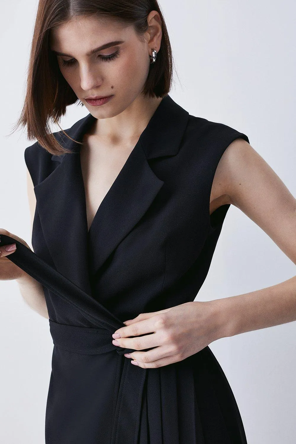 Petite Military Pleat Sleeveless Midi Dress BKK17880