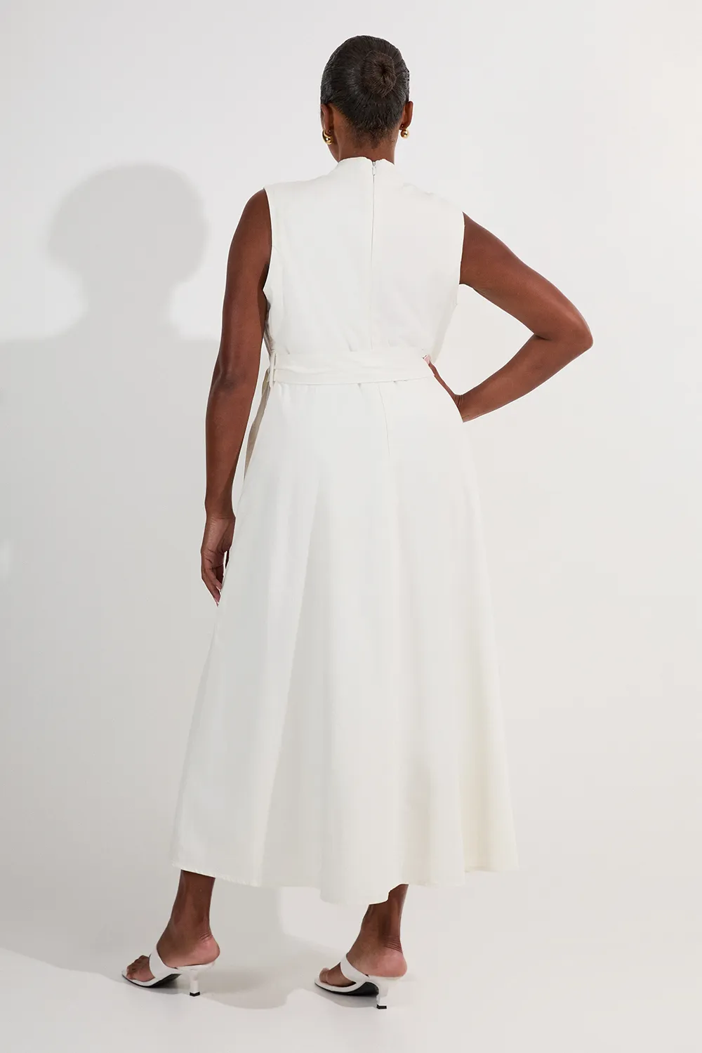 Plus Size Denim Tailored Notch Neck Belted Fluid Midi Dress BKK25580