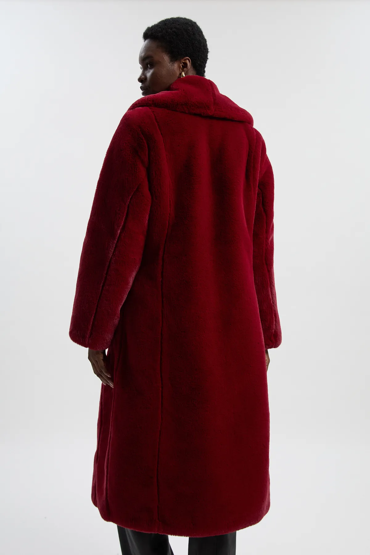 Faux Fur Buttoned Midi Coat BKK25612 4 Faux Fur Buttoned Midi Coat BKK25612