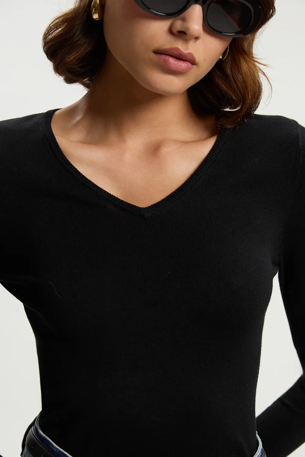 Viscose Blend Knitted V Neck Jumper BKK25743