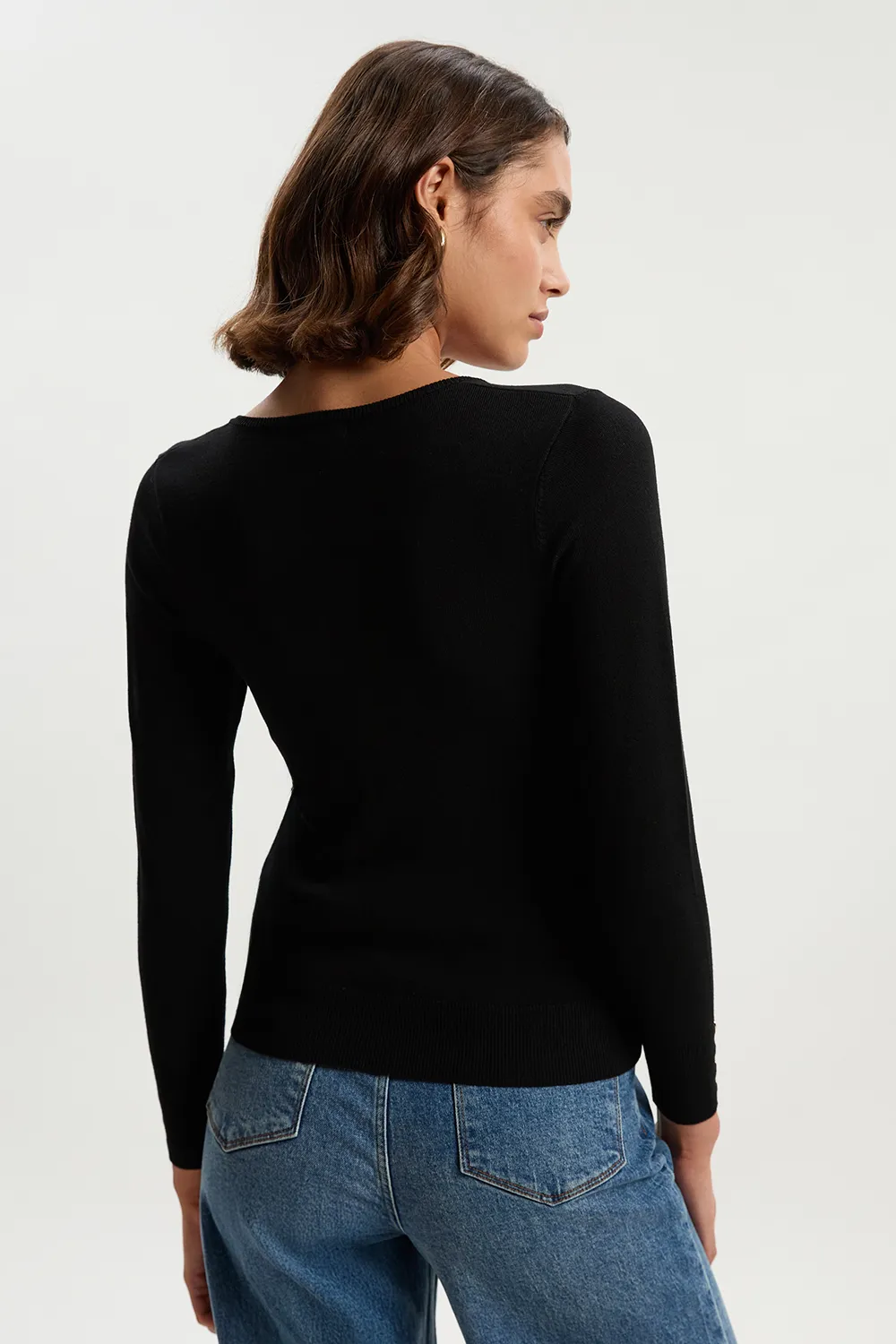 Viscose Blend Knitted V Neck Jumper BKK25743