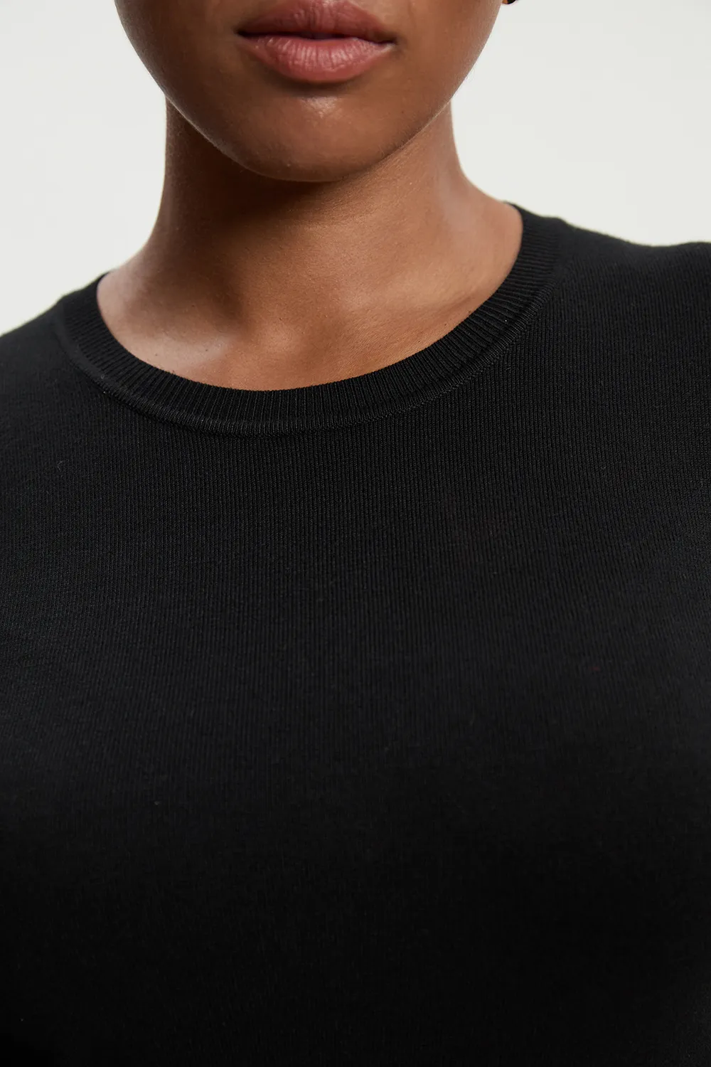 Plus Size Viscose Blend Knitted Crew Neck Jumper BKK25744