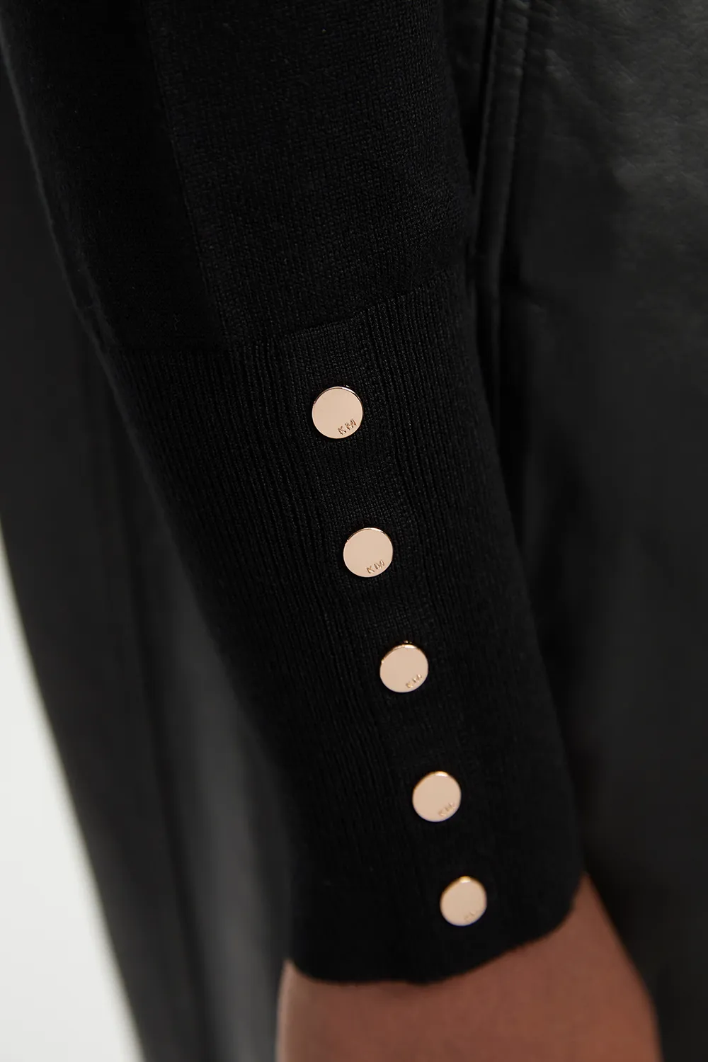 Plus Size Viscose Blend Knitted Crew Neck Jumper BKK25744