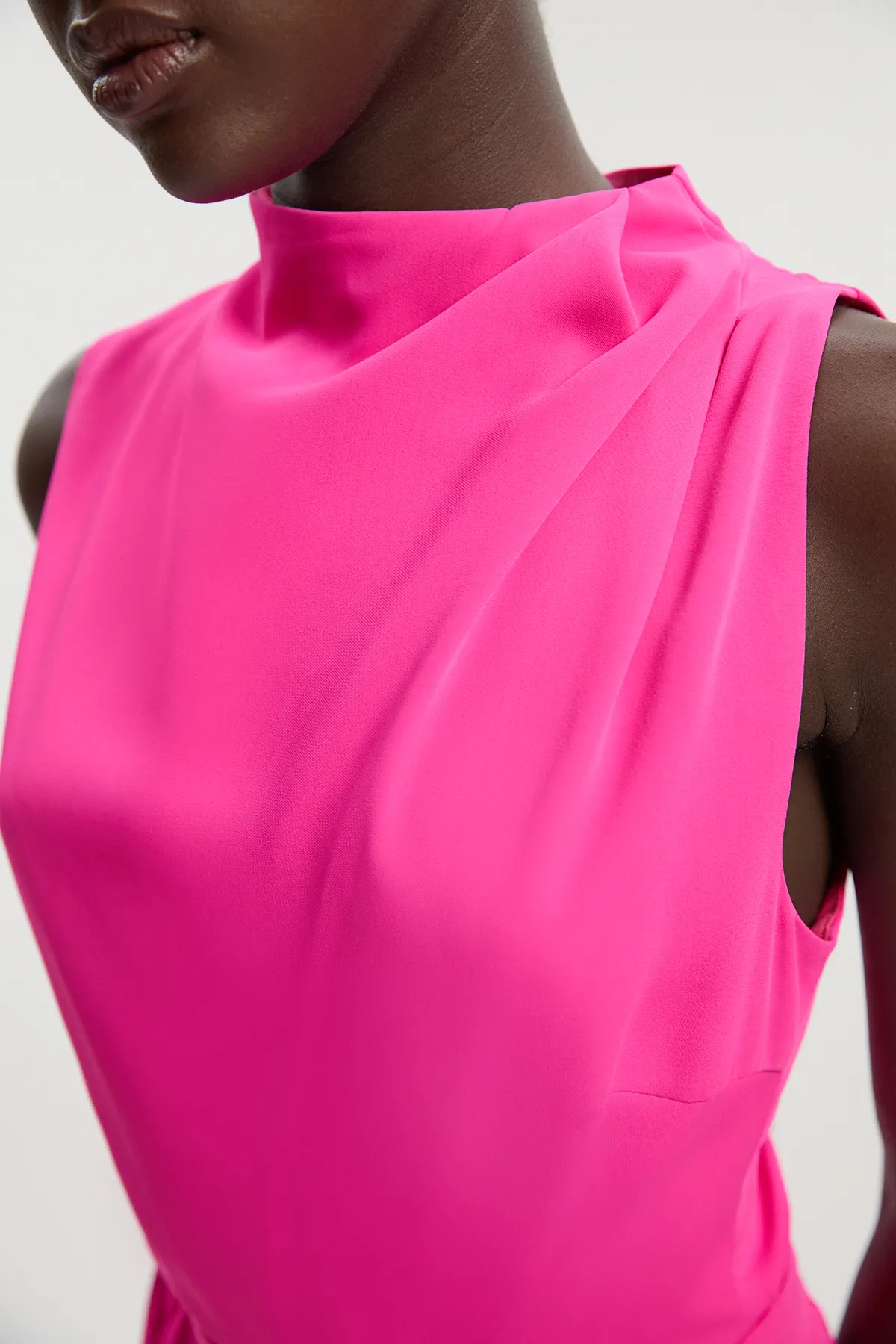 Soft Tailored Halter Neck Pleated Jumpsuit BKK25787