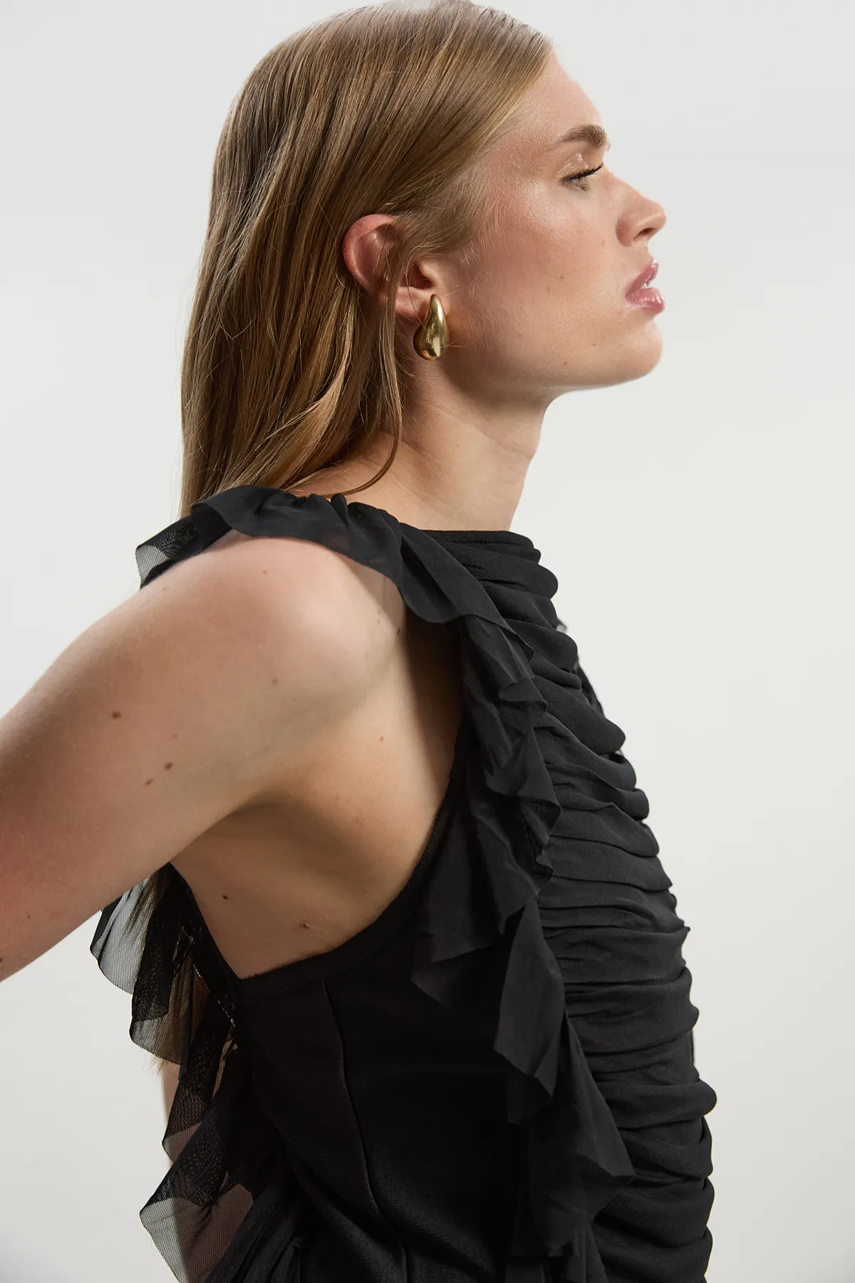 Bandage Mesh Gathered Ruffle Knit Top BKK25835